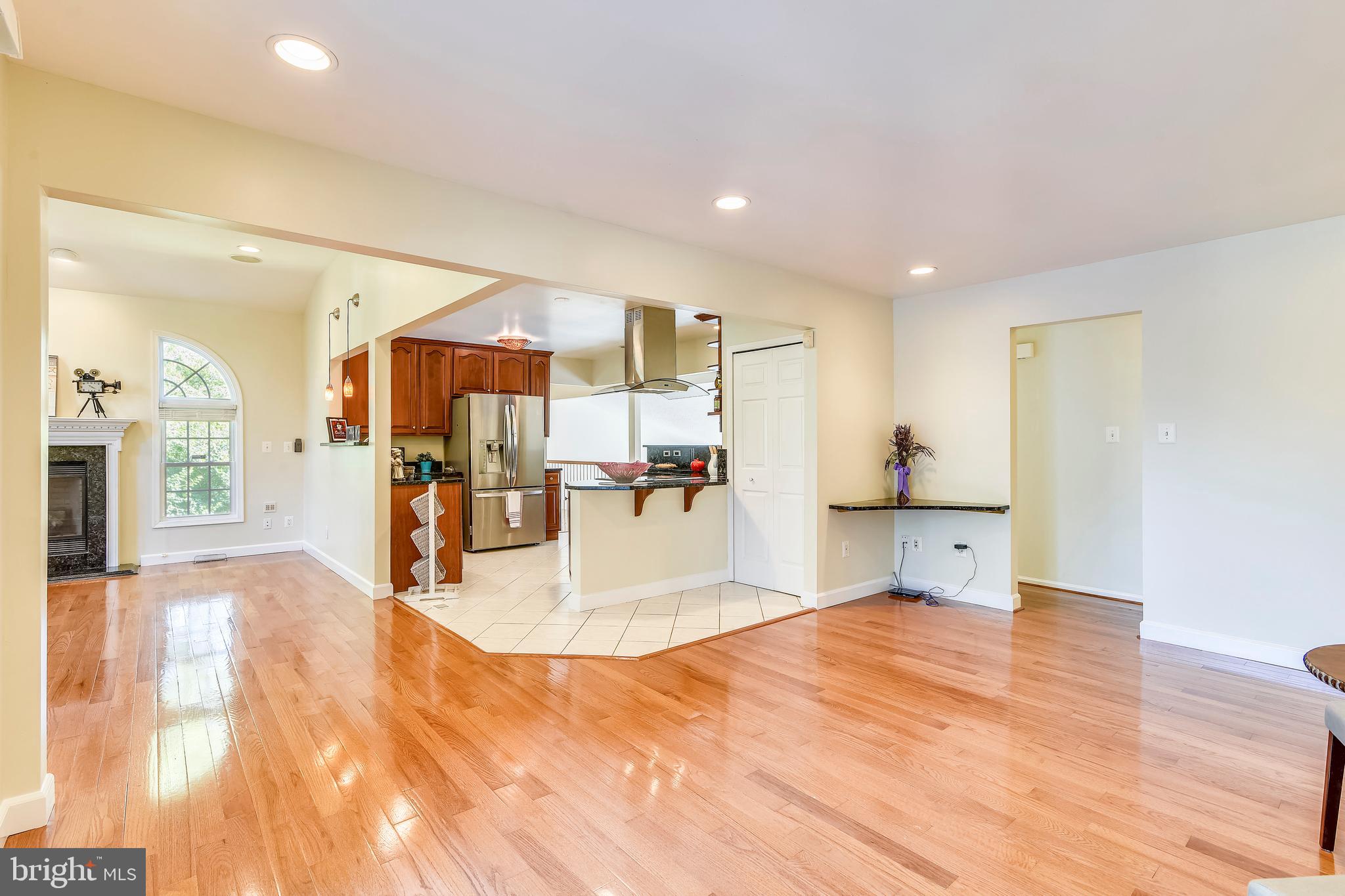 OLD COURTHOUSE WOODS - Residential Lease