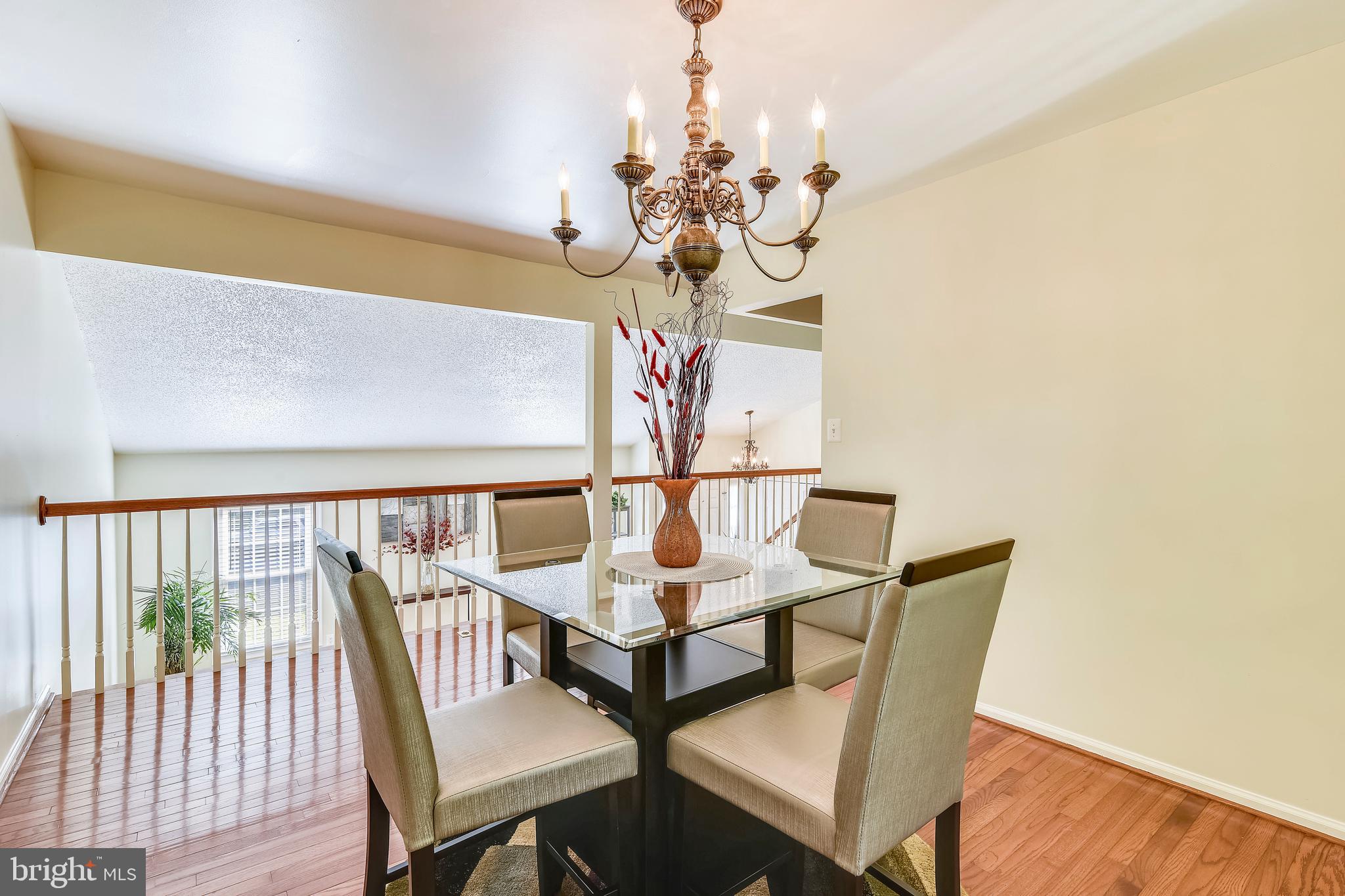 OLD COURTHOUSE WOODS - Residential Lease