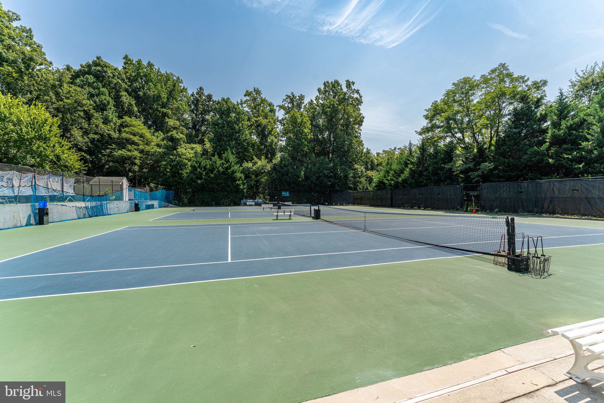 HERITAGE FARM - Residential Lease