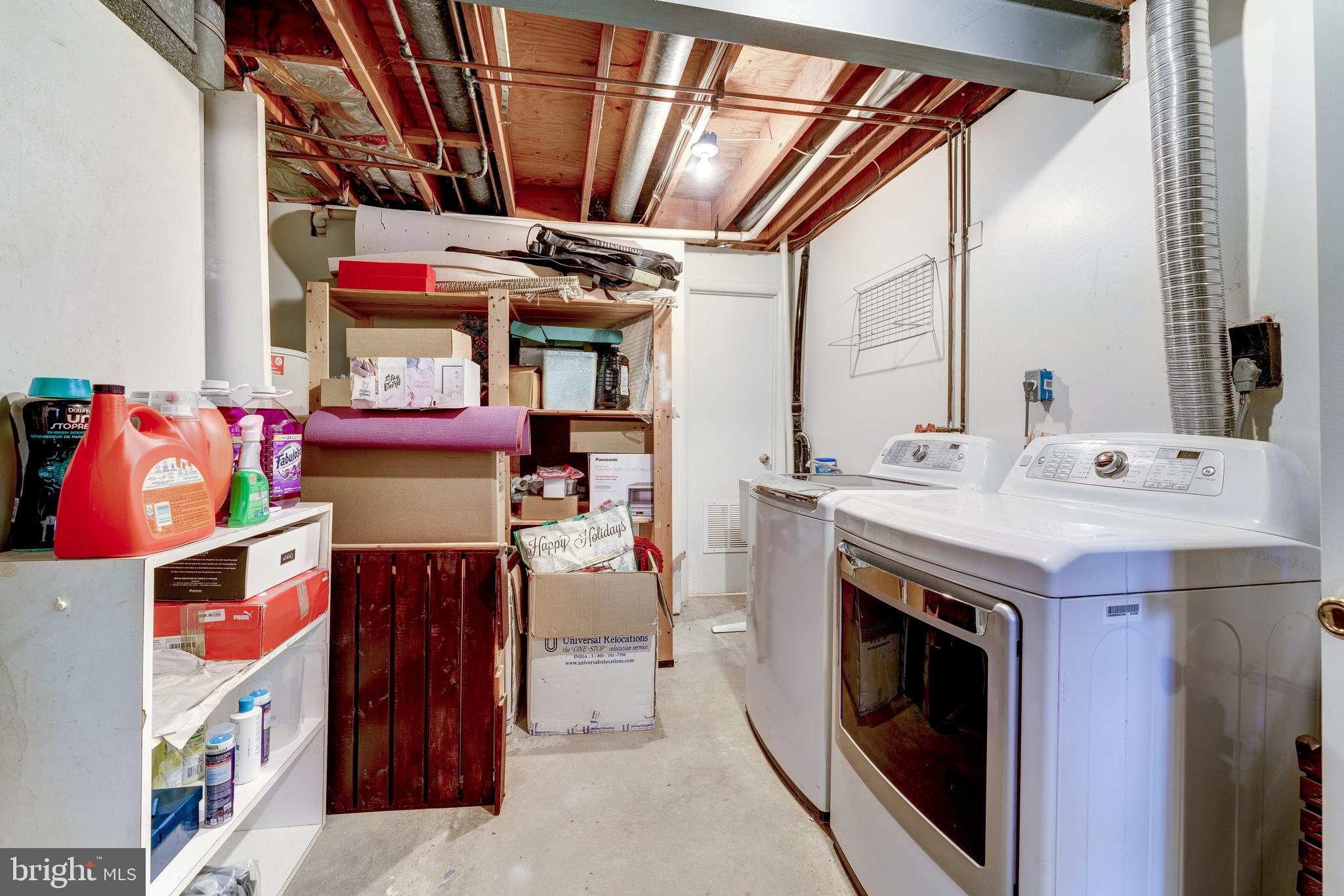 HERITAGE FARM - Residential Lease