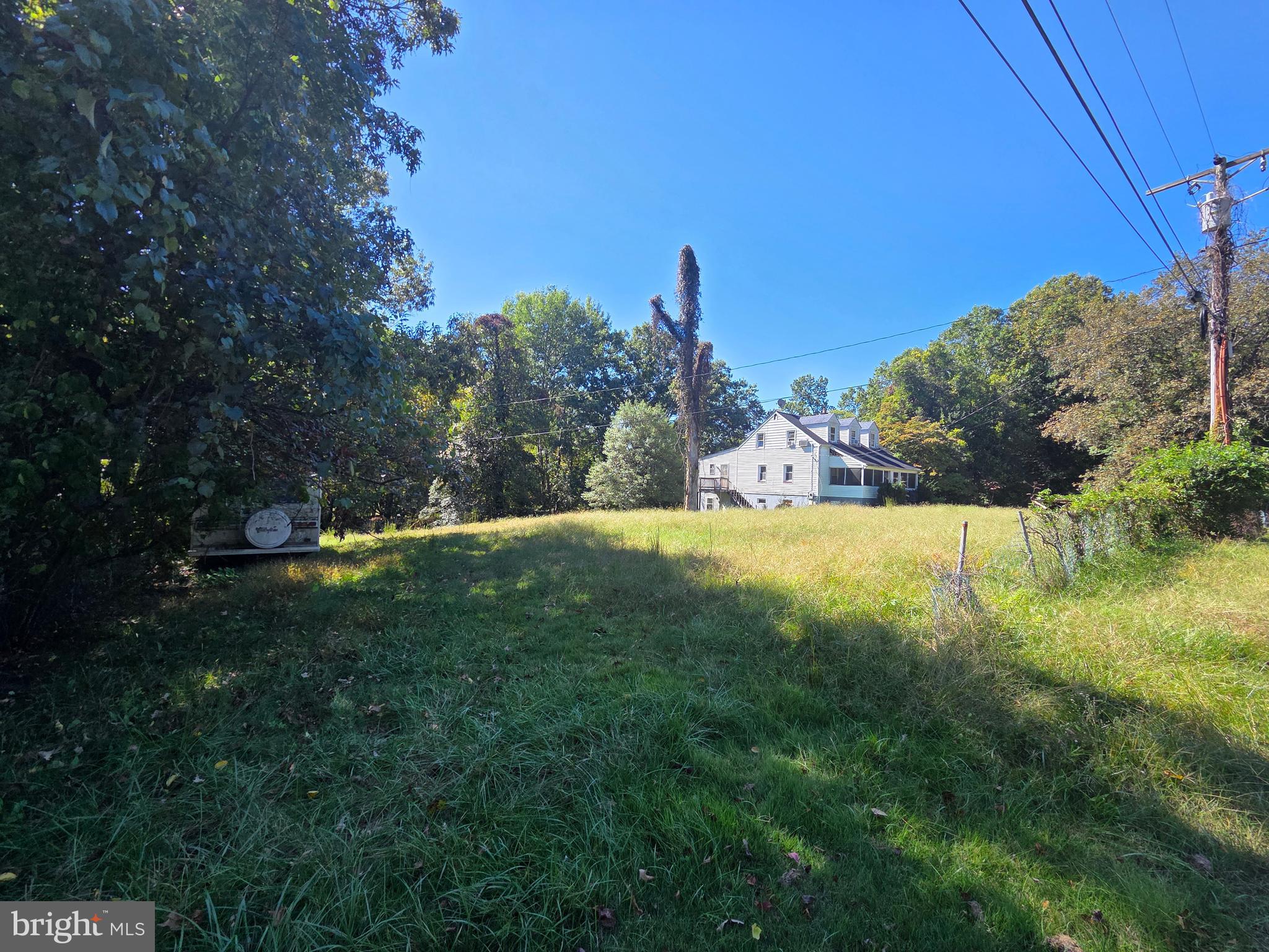 105 SIMMONS ROAD