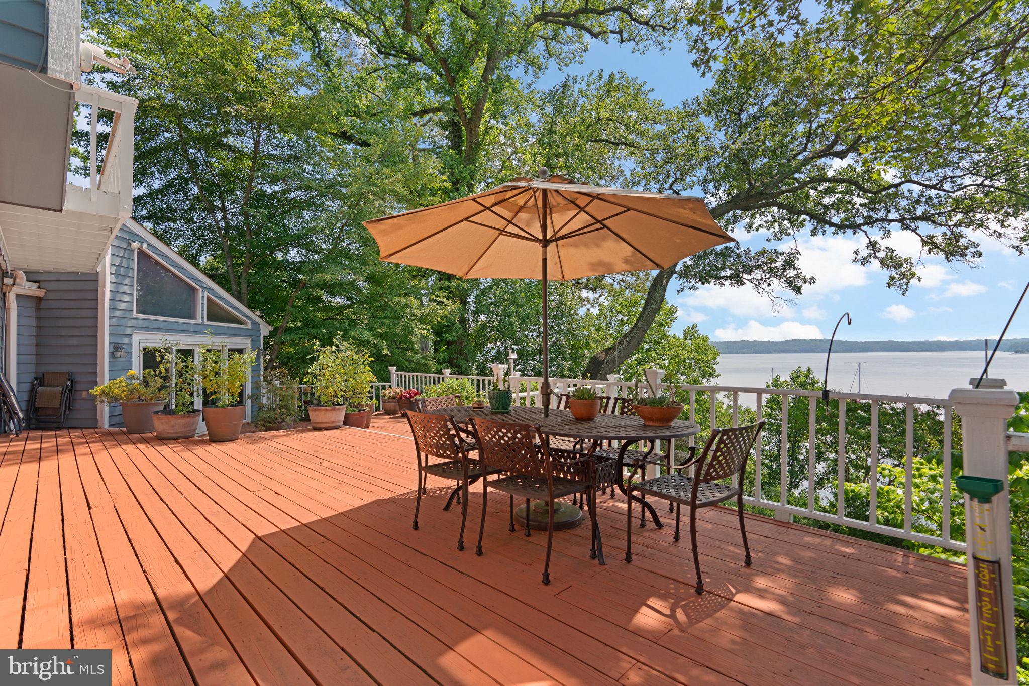 ROUND BAY - Residential