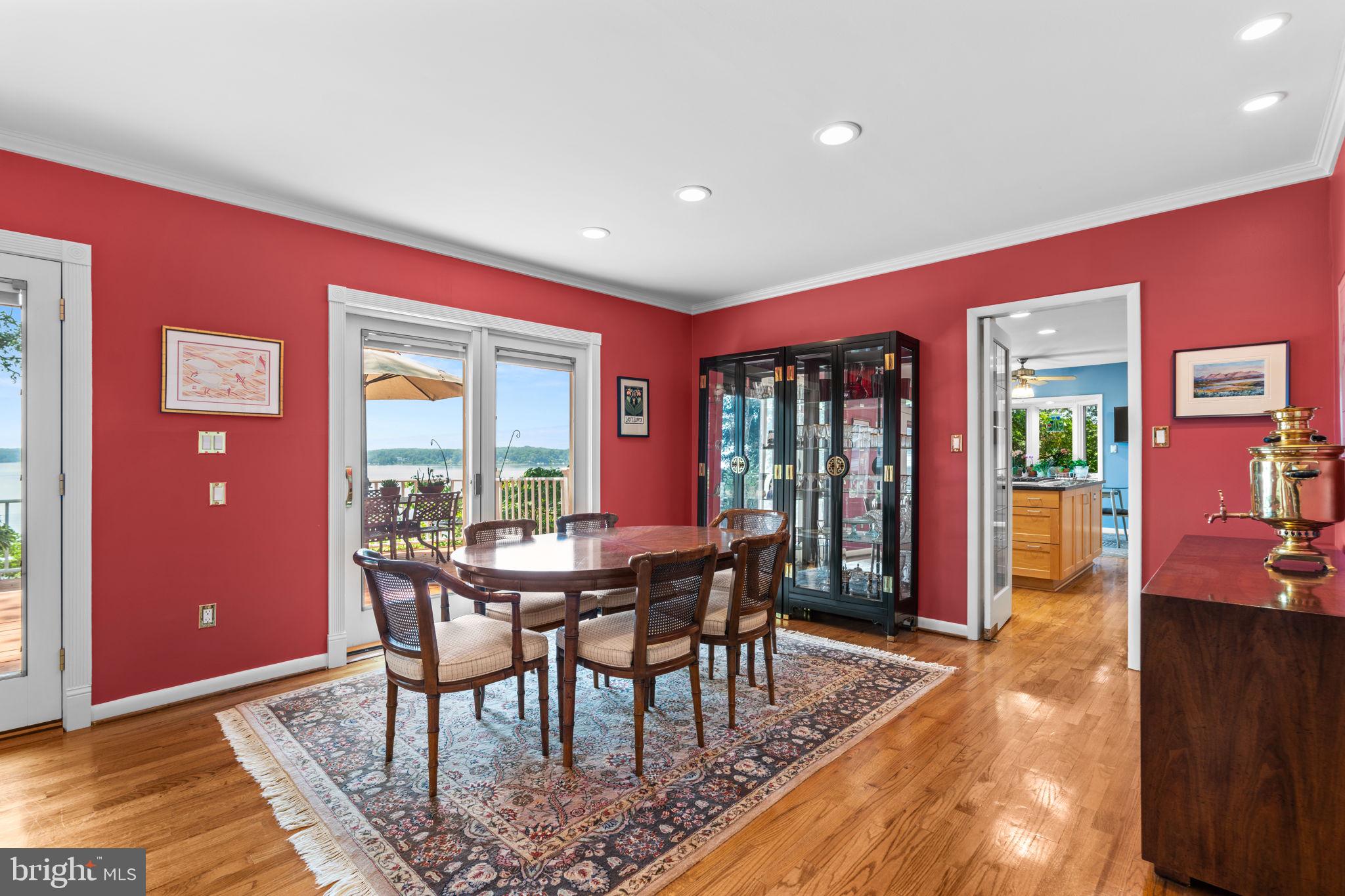 ROUND BAY - Residential