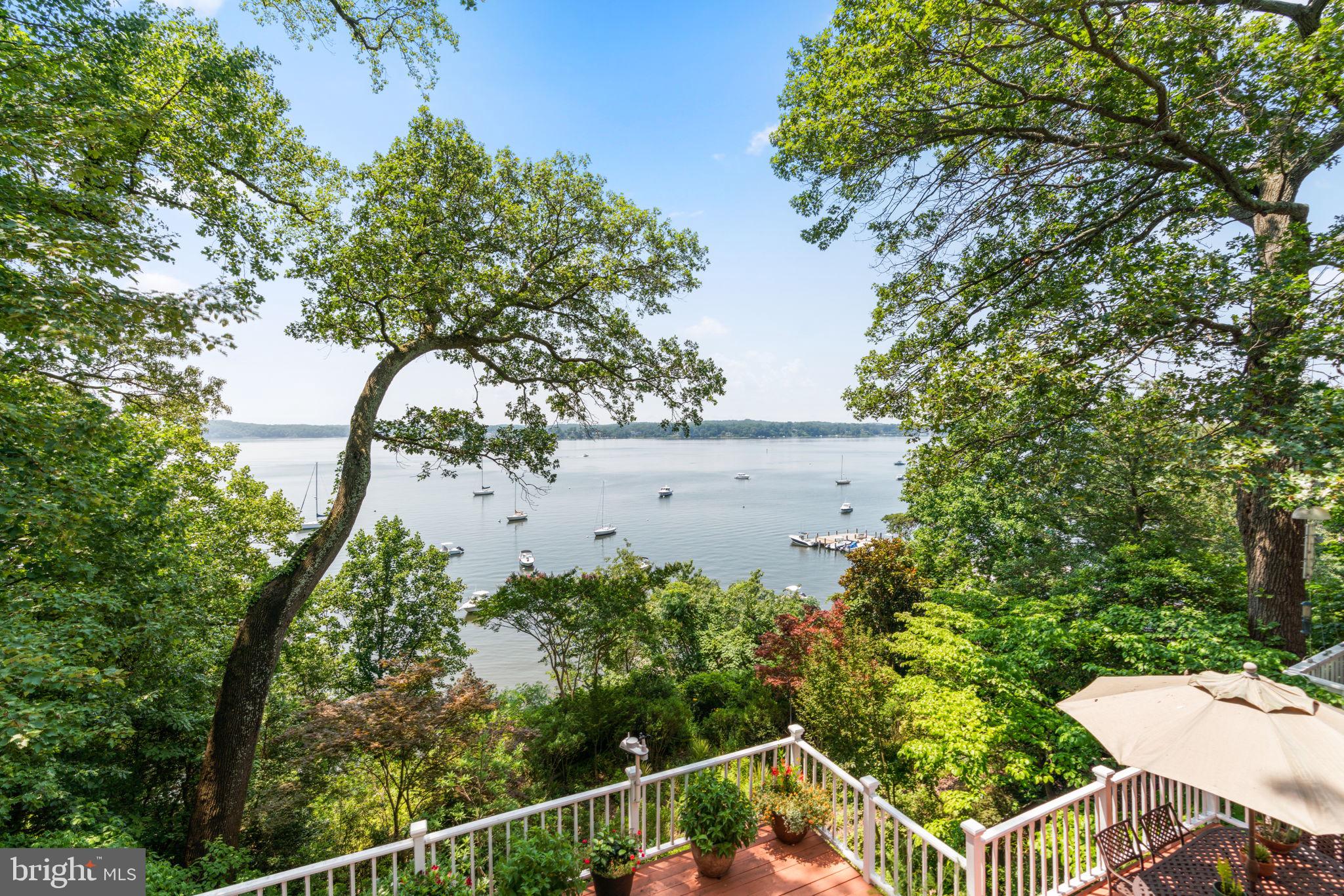 ROUND BAY - Residential