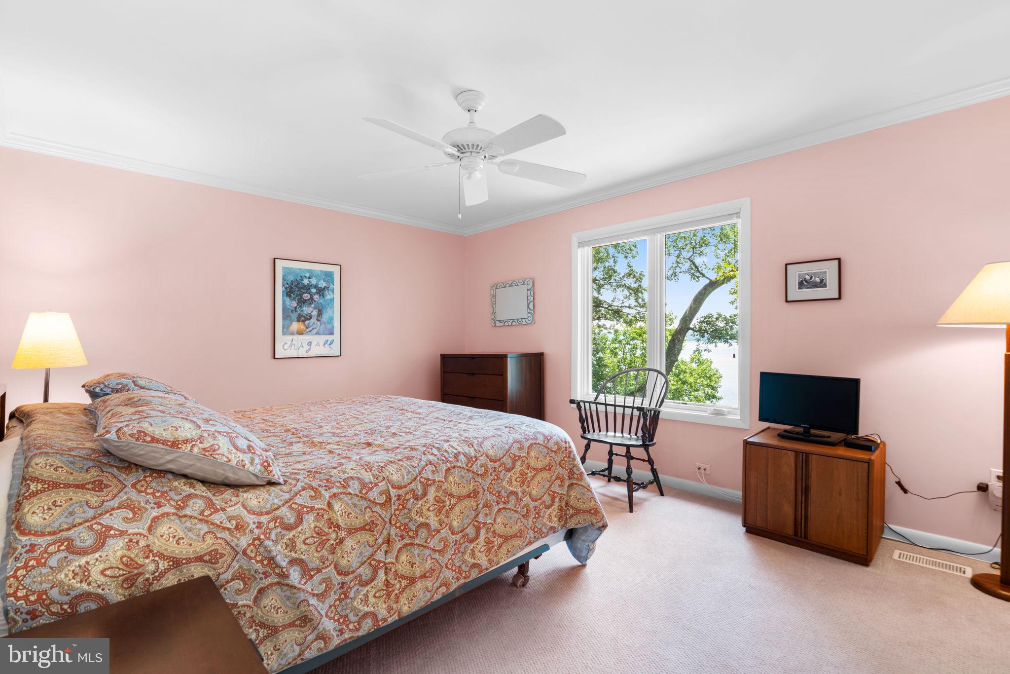 ROUND BAY - Residential