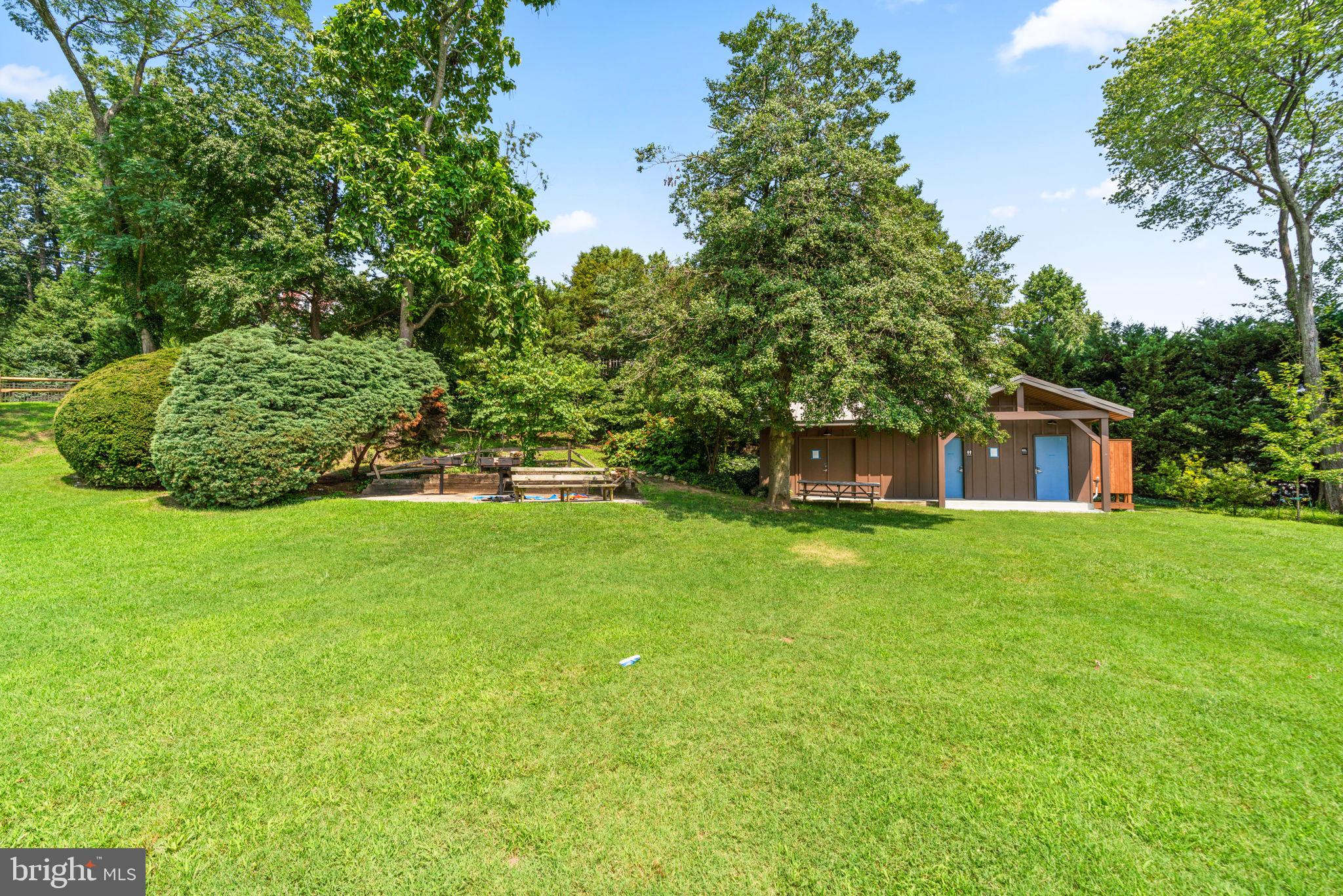 ROUND BAY - Residential