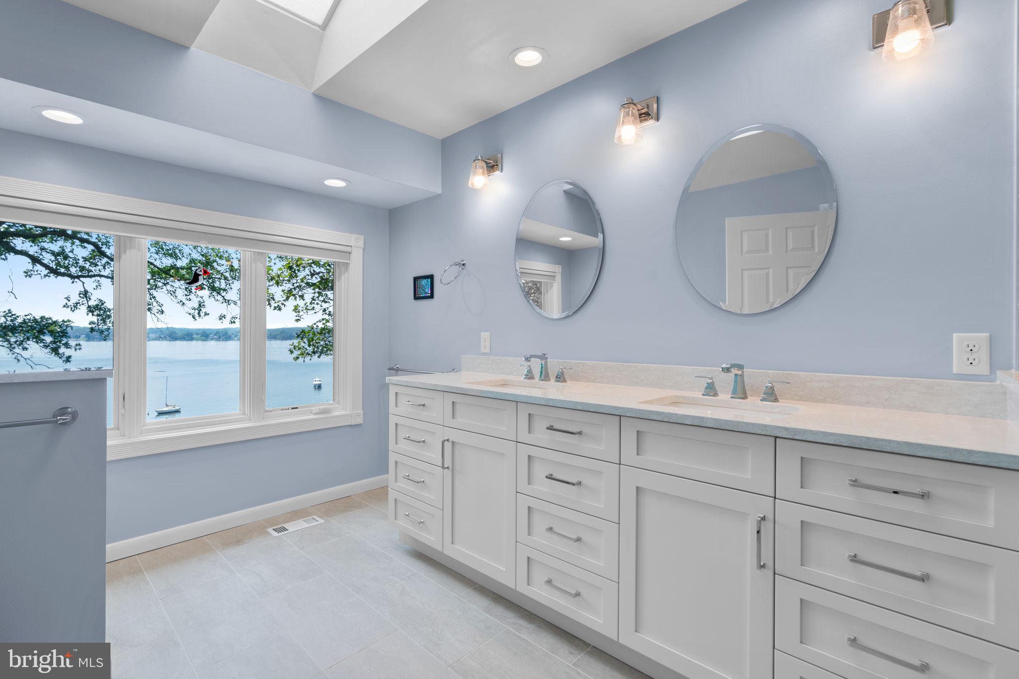 ROUND BAY - Residential