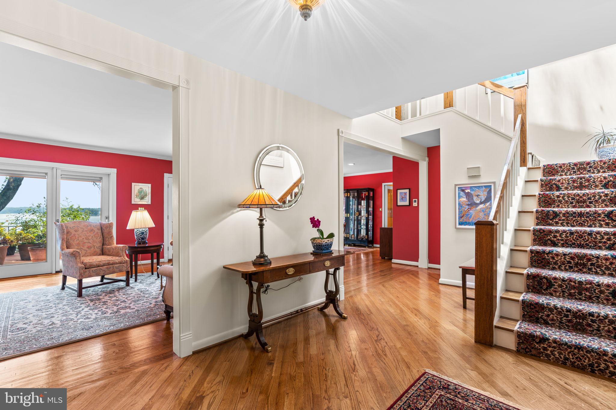 ROUND BAY - Residential