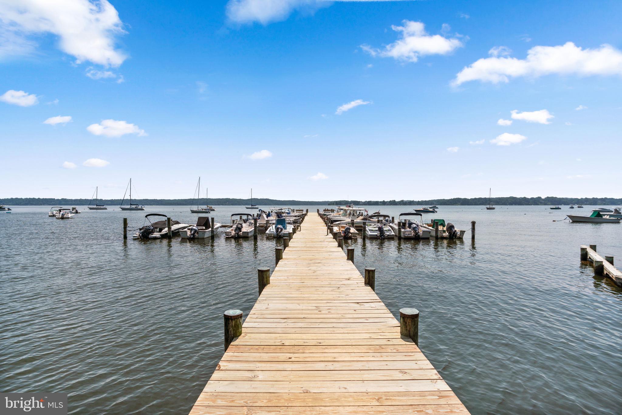 ROUND BAY - Residential