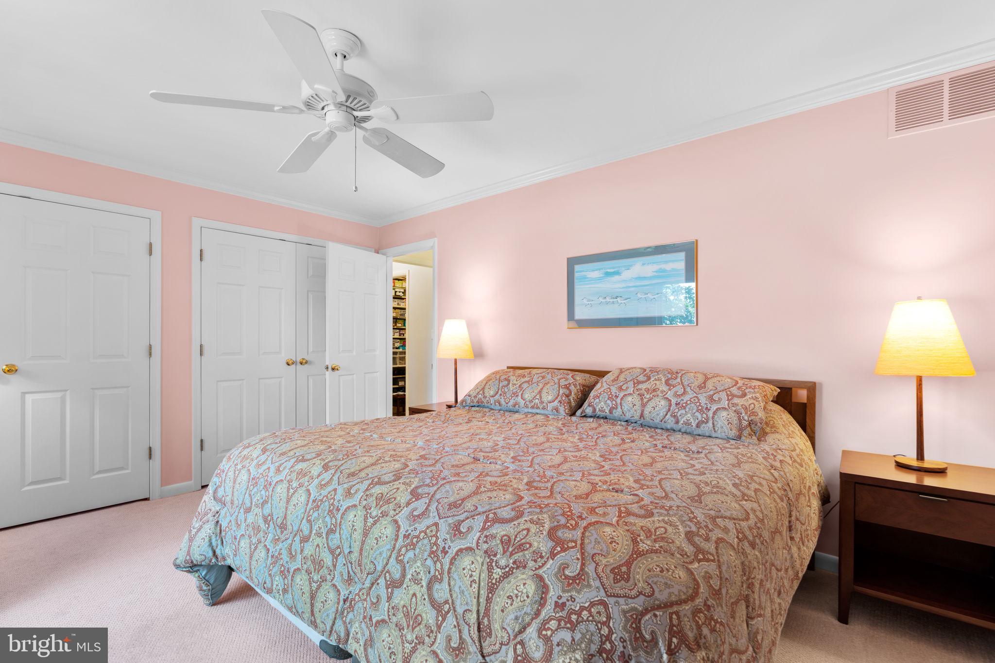 ROUND BAY - Residential