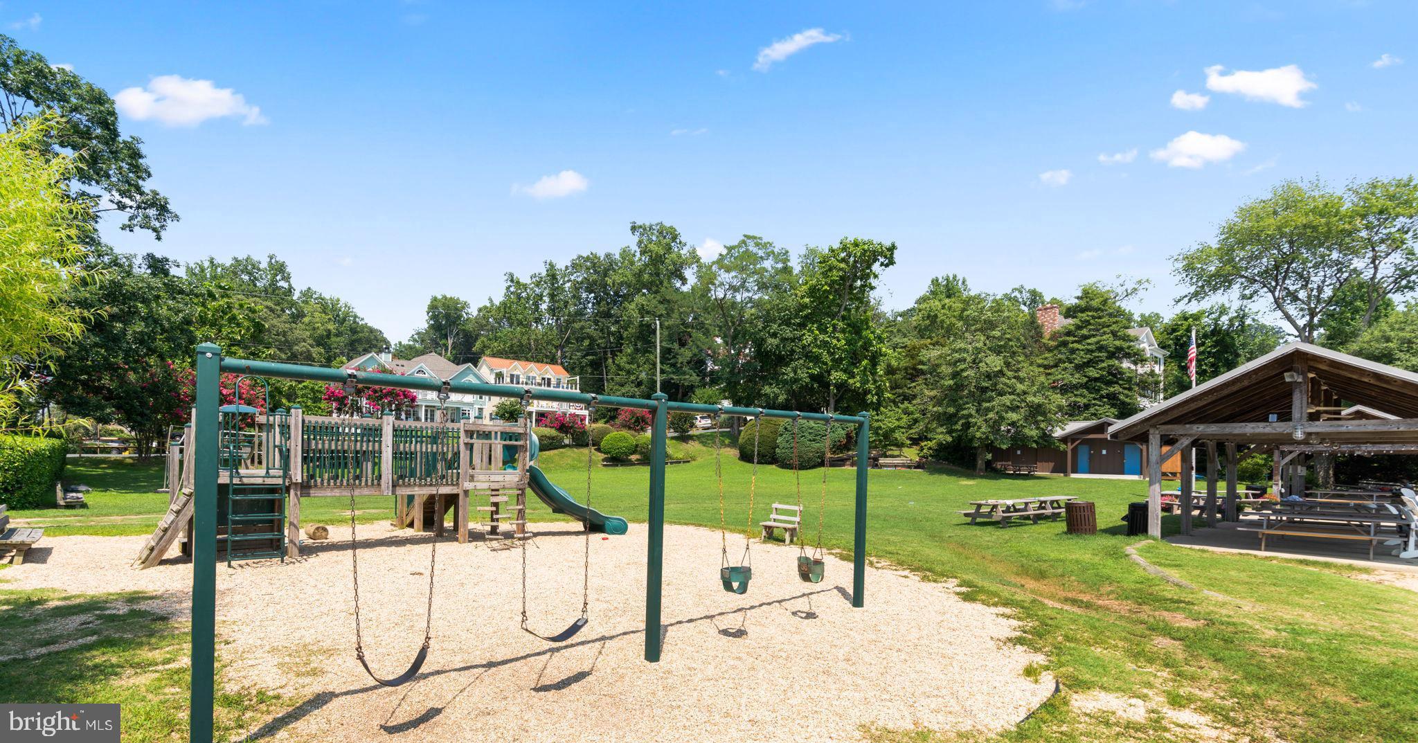 ROUND BAY - Residential