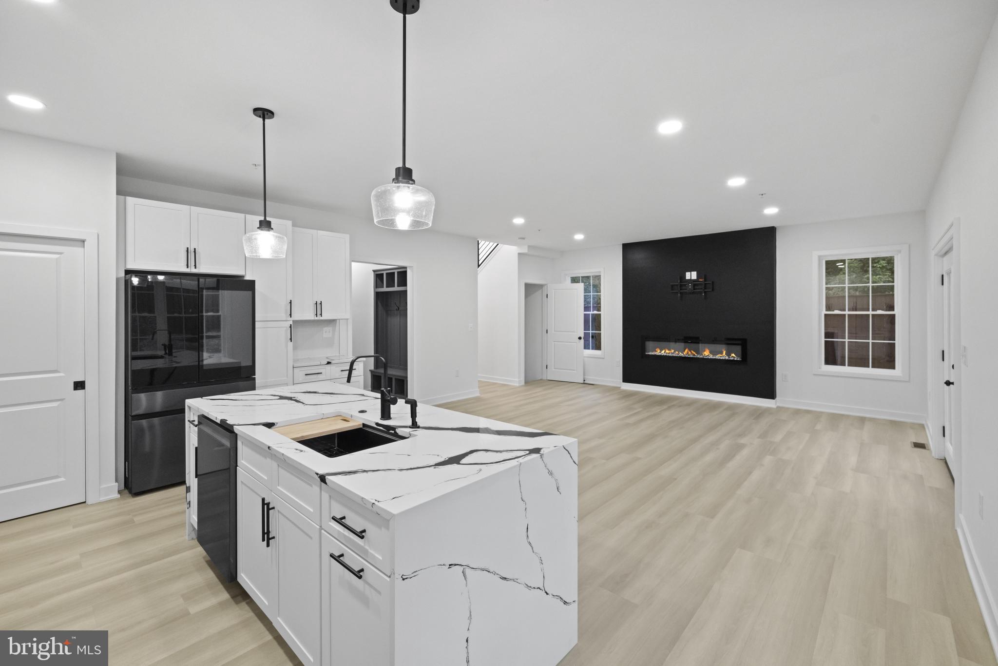 MARYLAND CITY - Residential