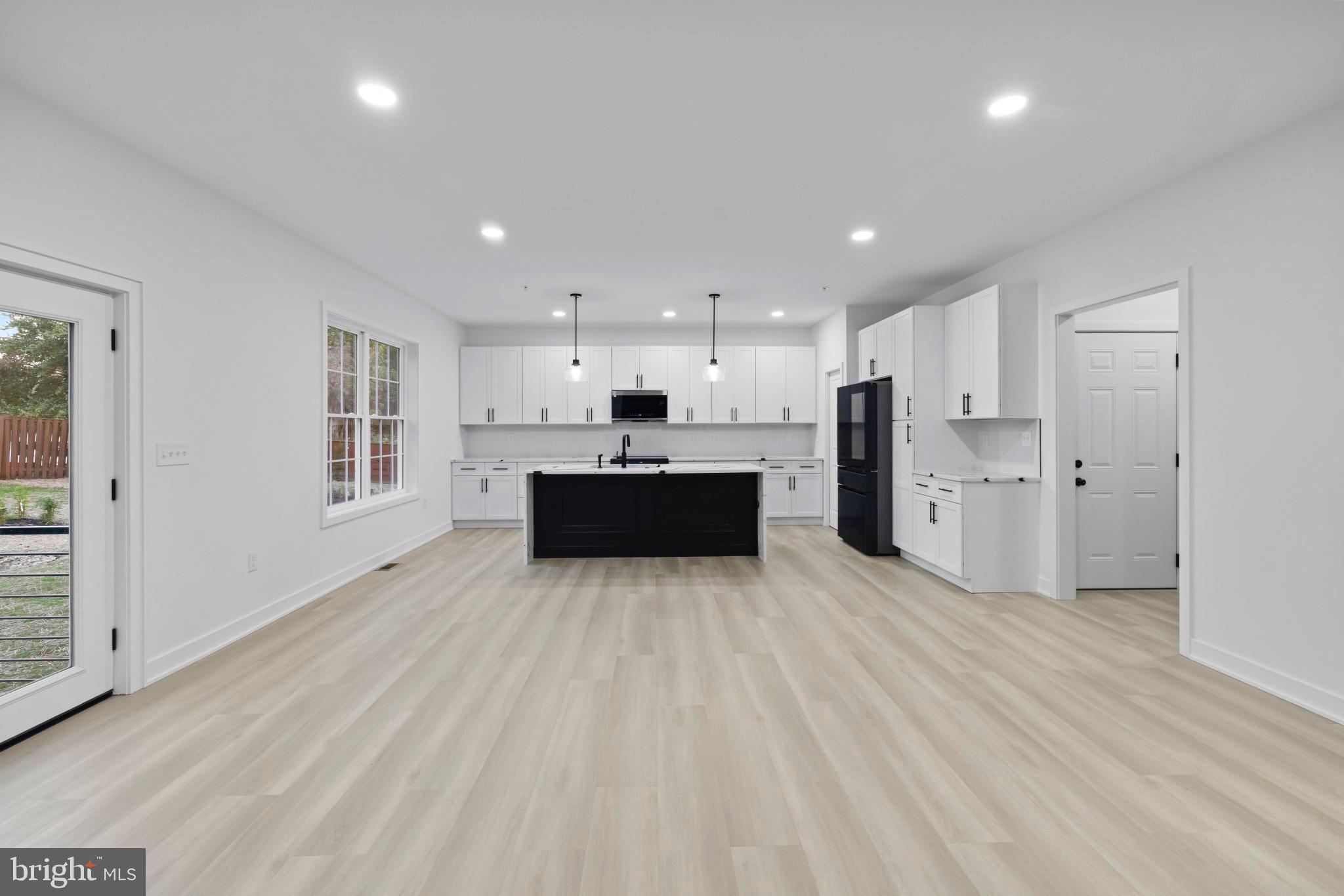 MARYLAND CITY - Residential