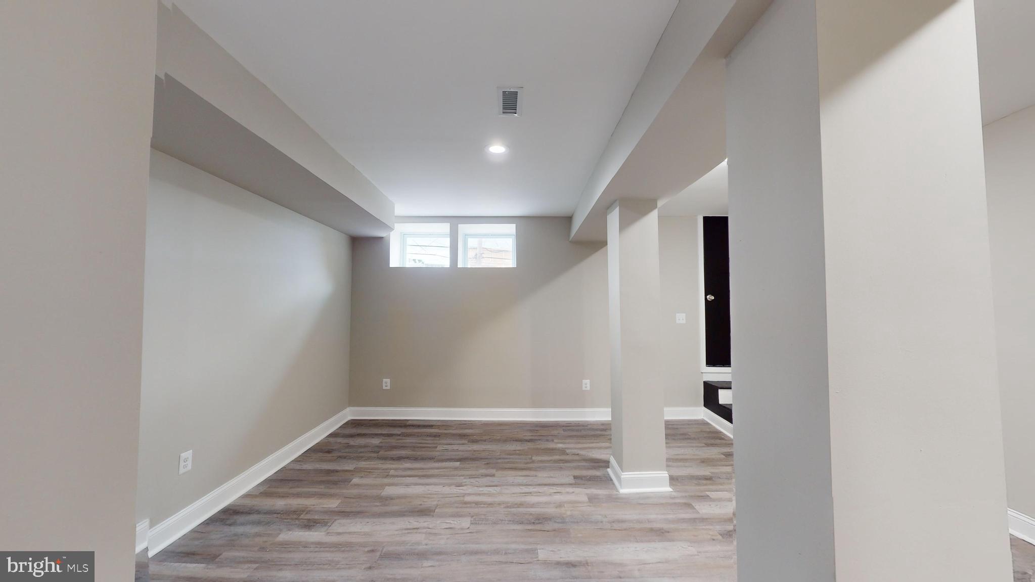 GREENSPRING - Residential