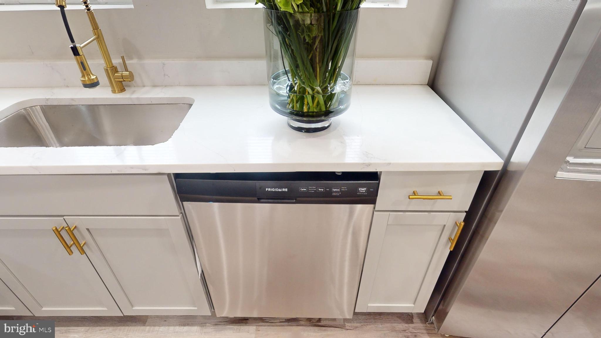 GREENSPRING - Residential