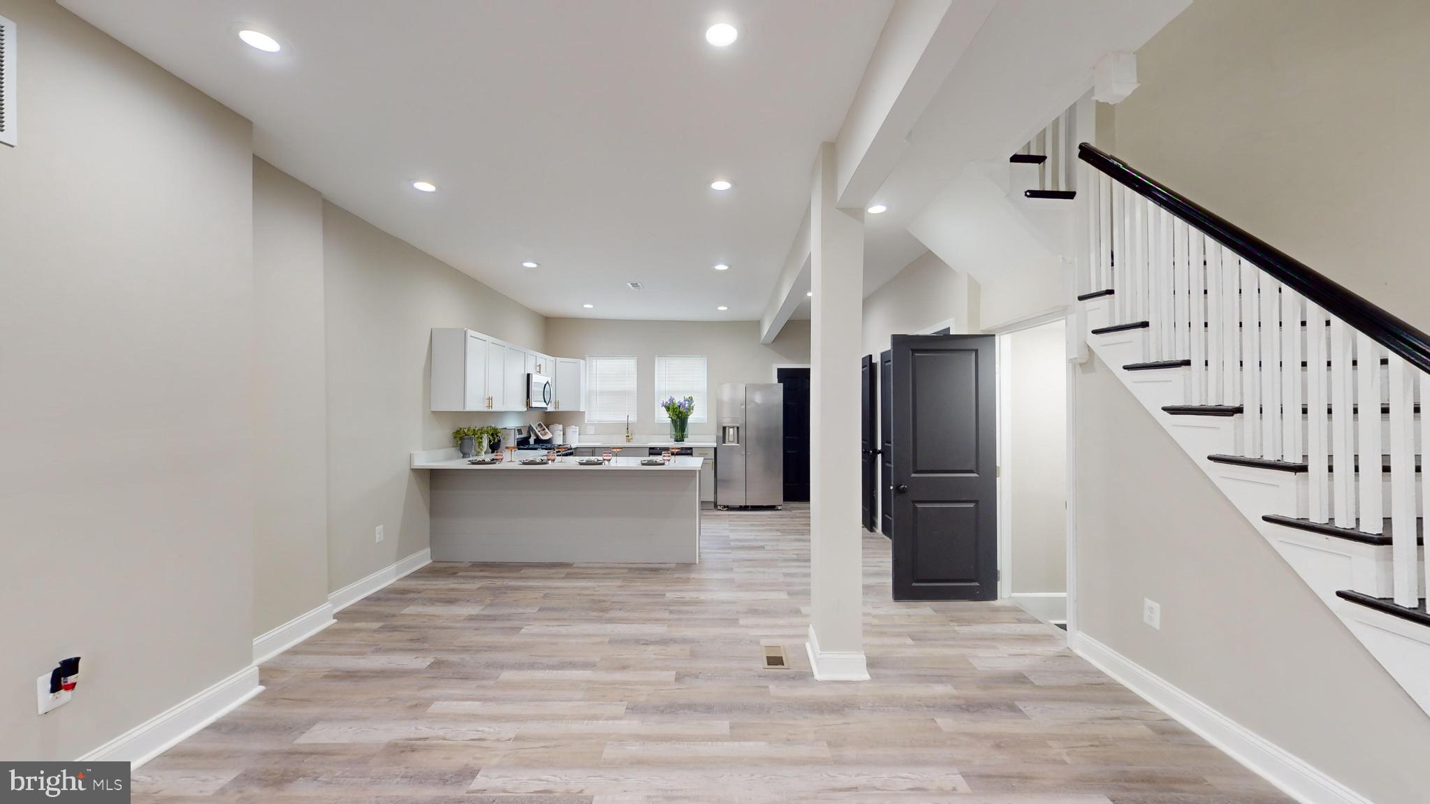 GREENSPRING - Residential