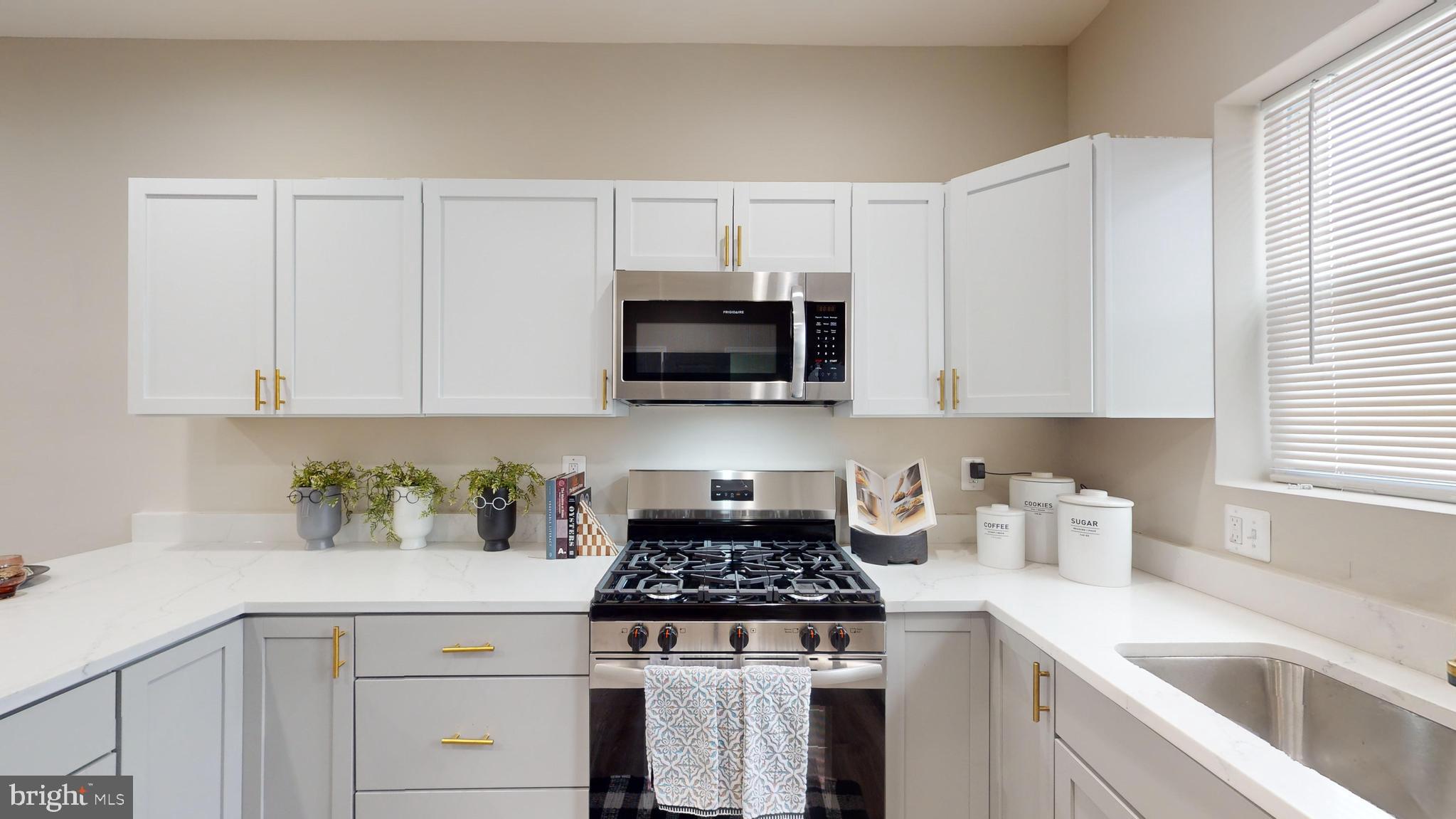 GREENSPRING - Residential