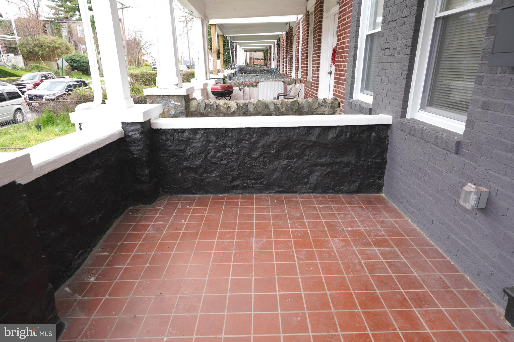 GREENSPRING - Residential