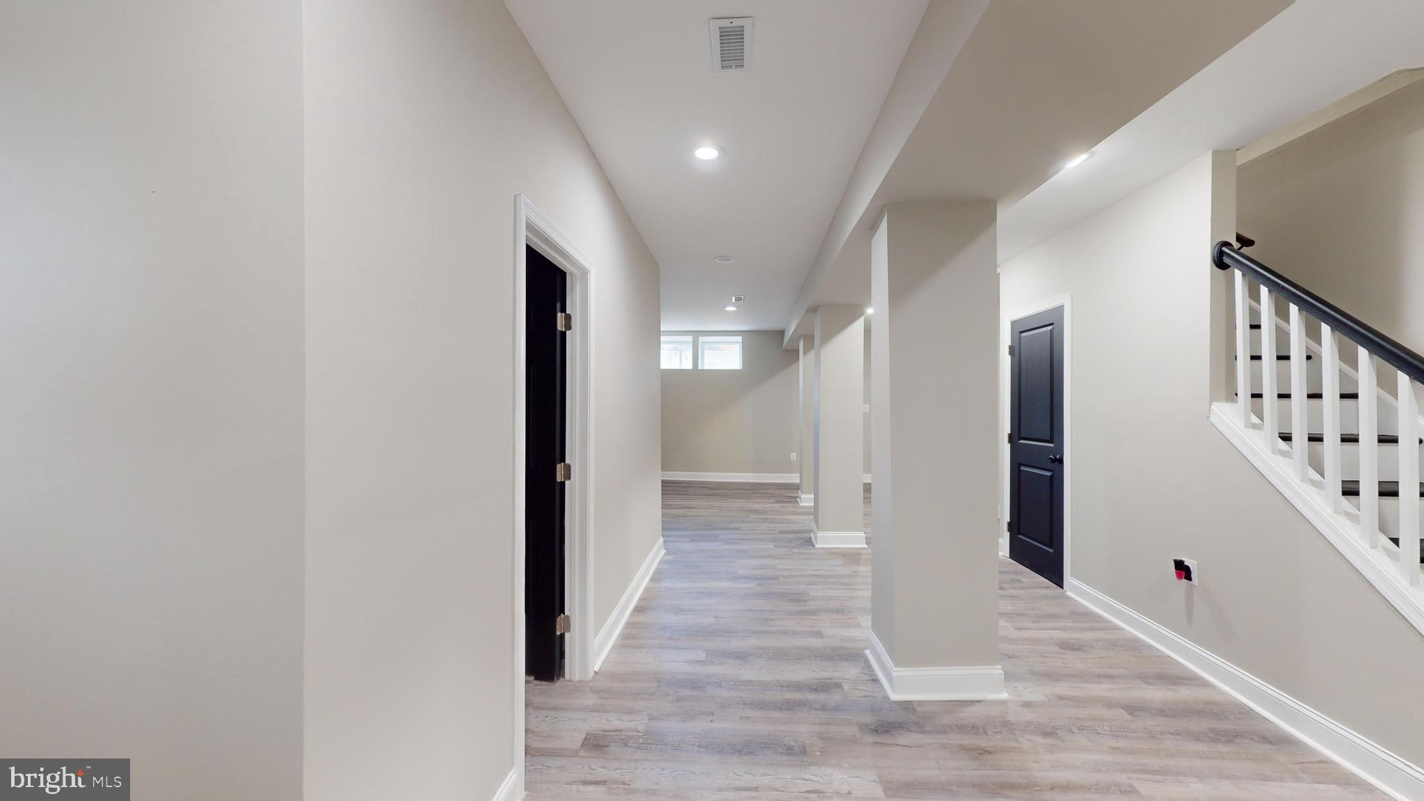 GREENSPRING - Residential