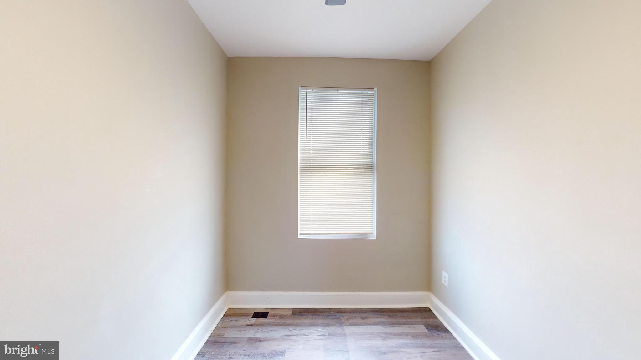 GREENSPRING - Residential