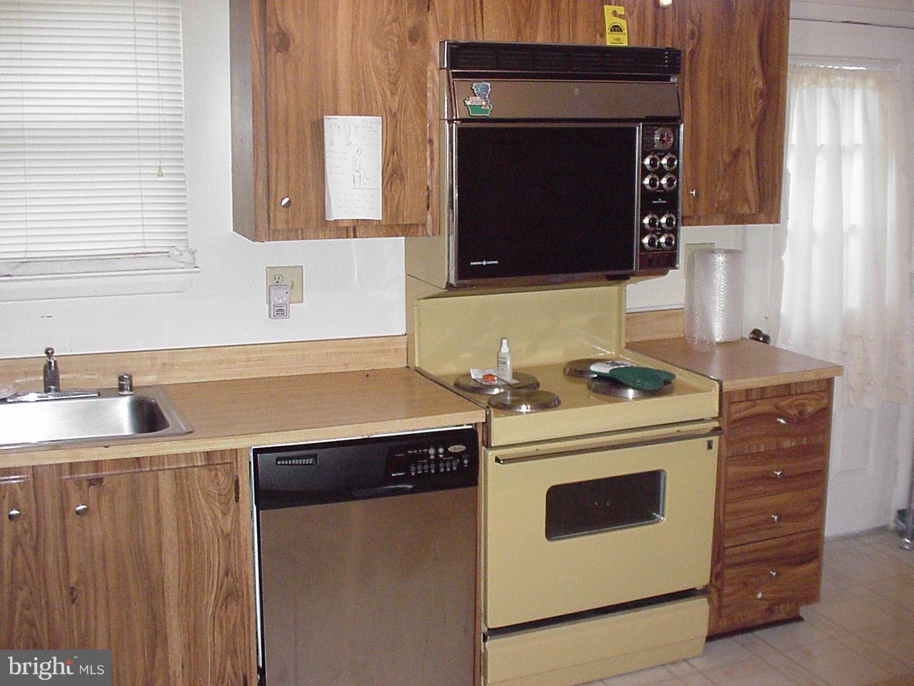 ELVATON TOWNE CONDO - Residential