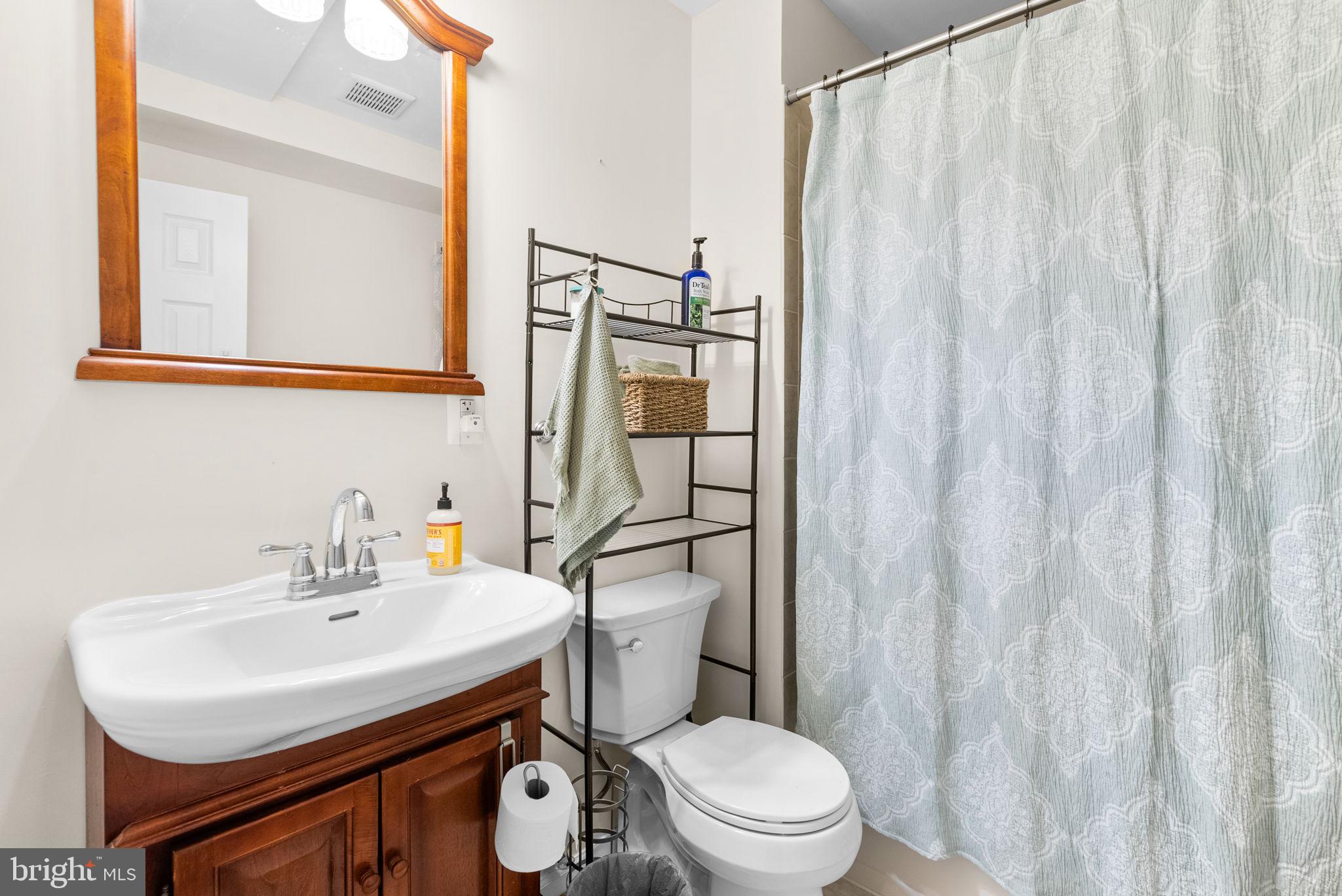 ASHFORD - Residential