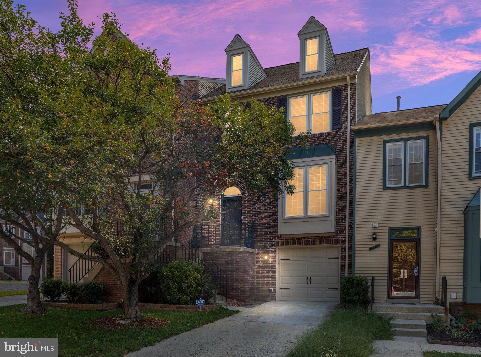 6431 ENGLISH IVY COURT