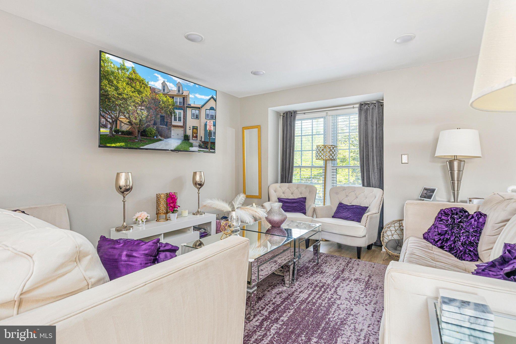 6431 ENGLISH IVY COURT