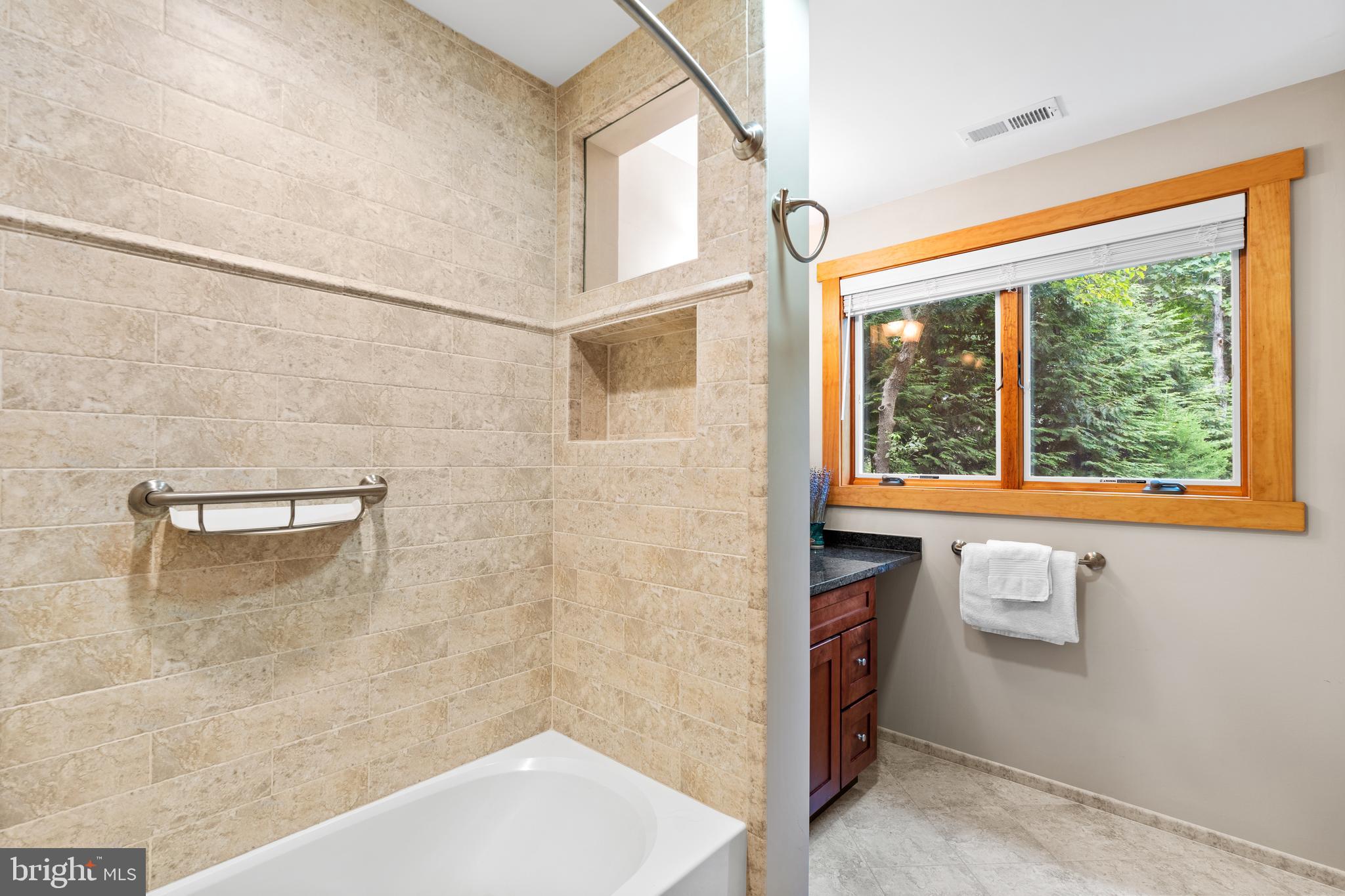 EPPING FOREST - Residential