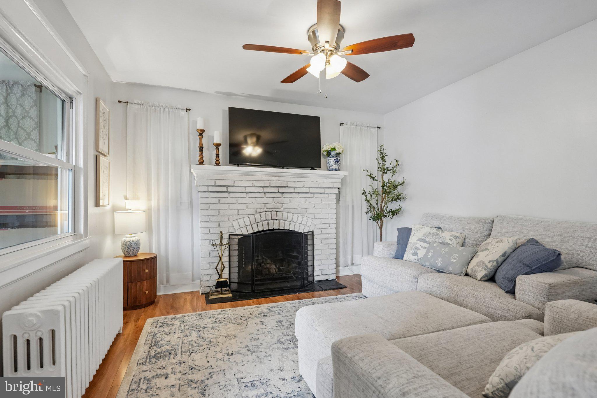 2 CORNELL AVENUE