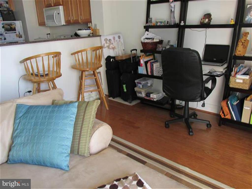 INNER HARBOR - Residential Lease