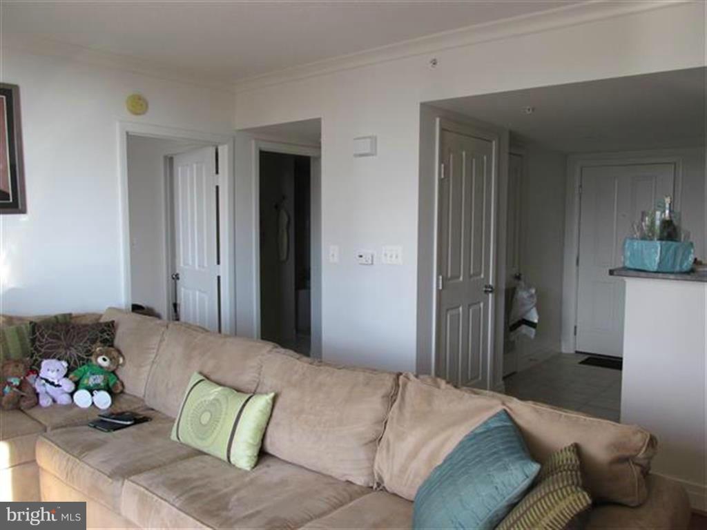 INNER HARBOR - Residential Lease