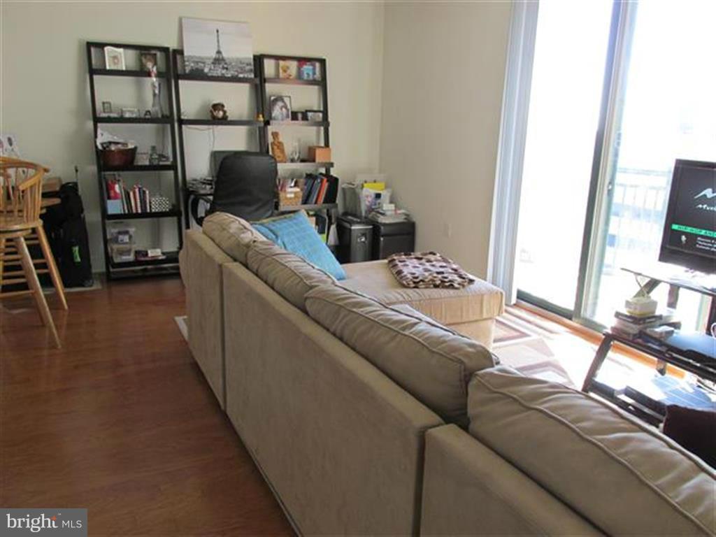 INNER HARBOR - Residential Lease