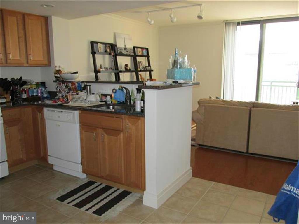 INNER HARBOR - Residential Lease