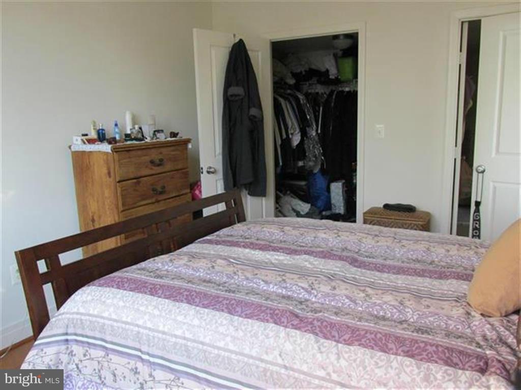 INNER HARBOR - Residential Lease