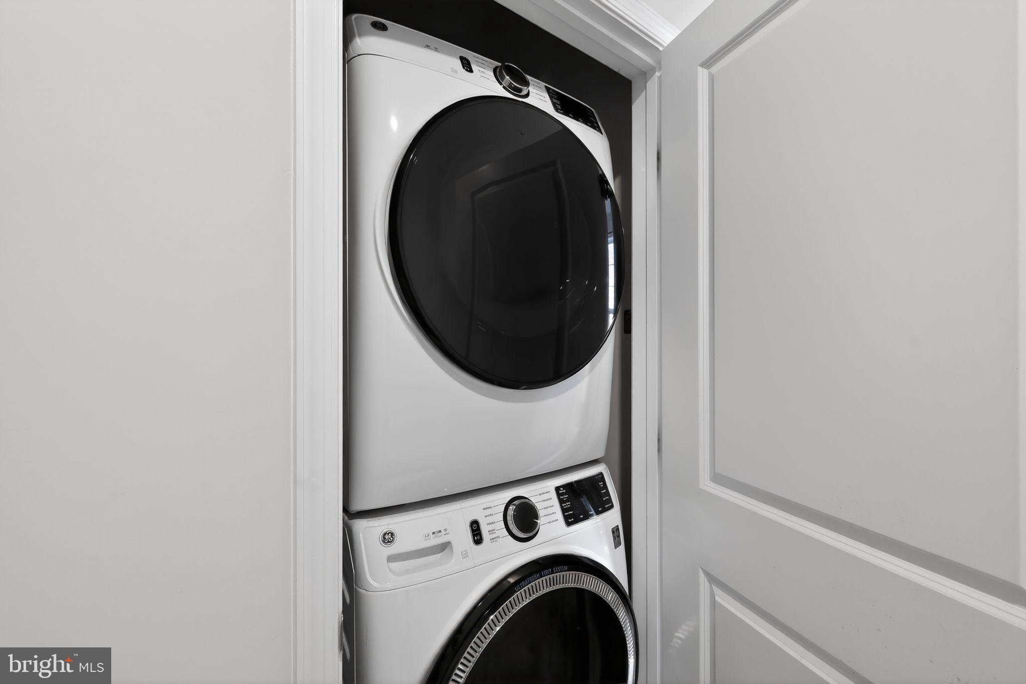 RIDGES AT LOUDOUN VALLEY - Residential