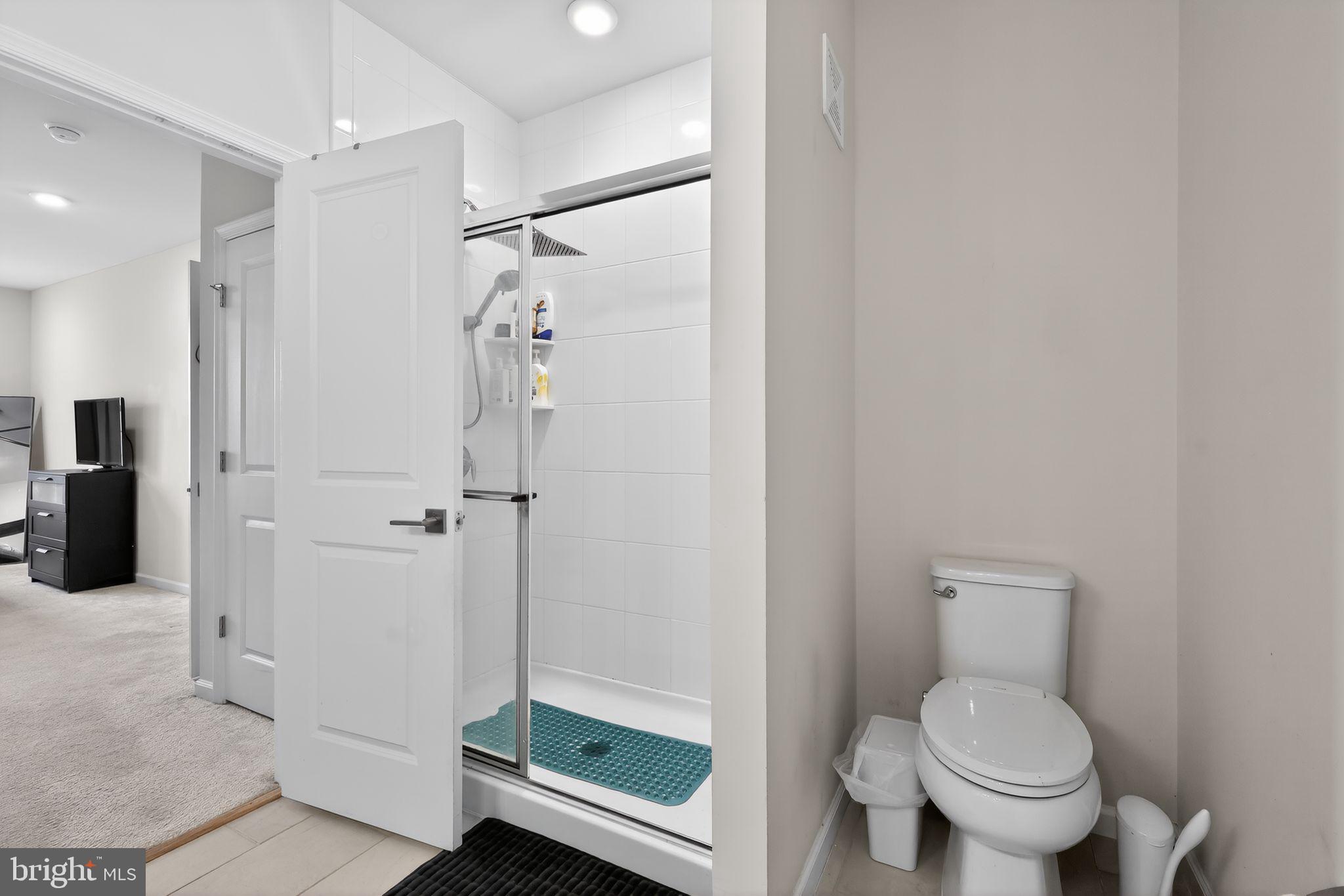 RIDGES AT LOUDOUN VALLEY - Residential