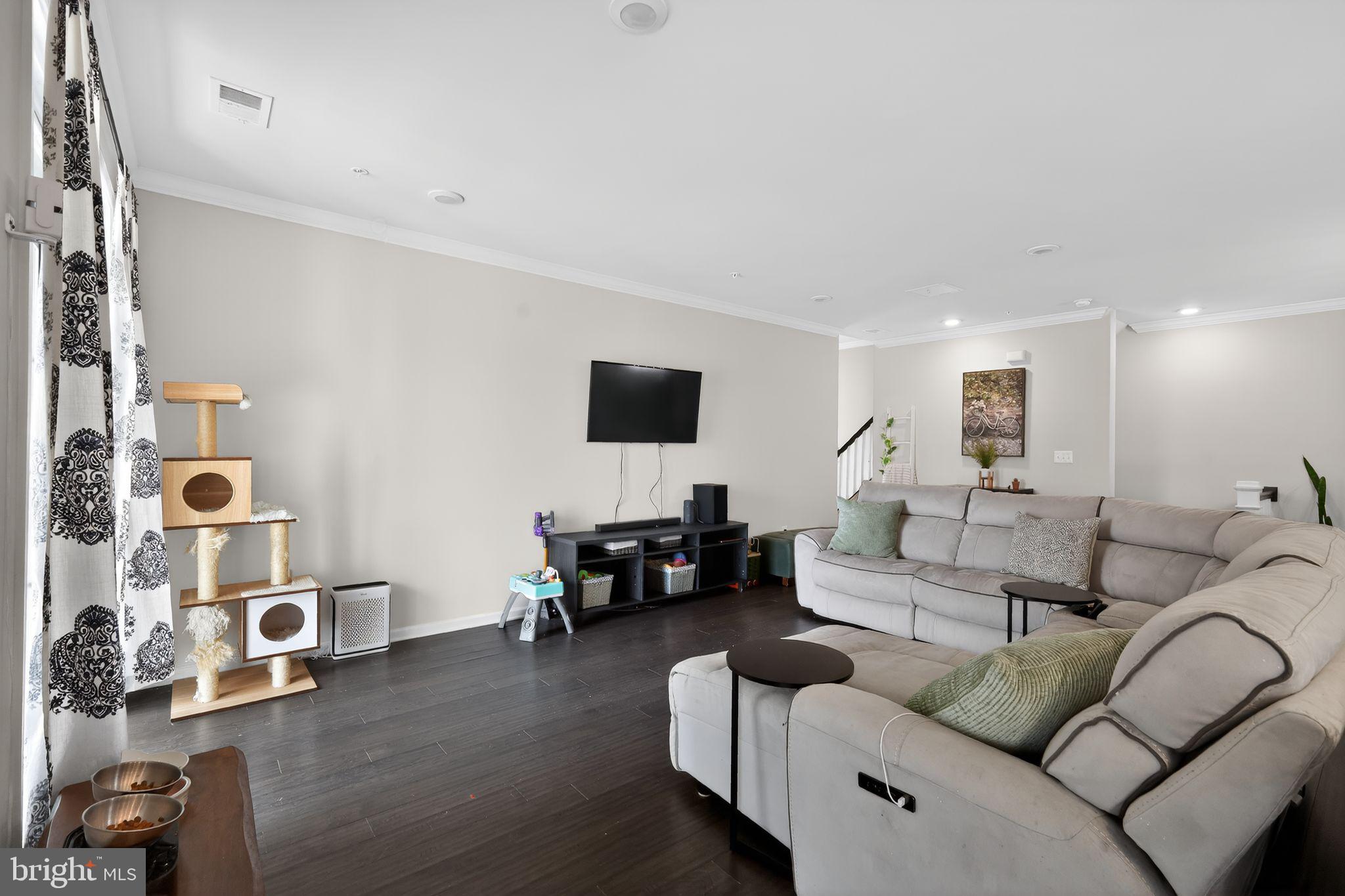 23255 MILLTOWN KNOLL SQUARE 104