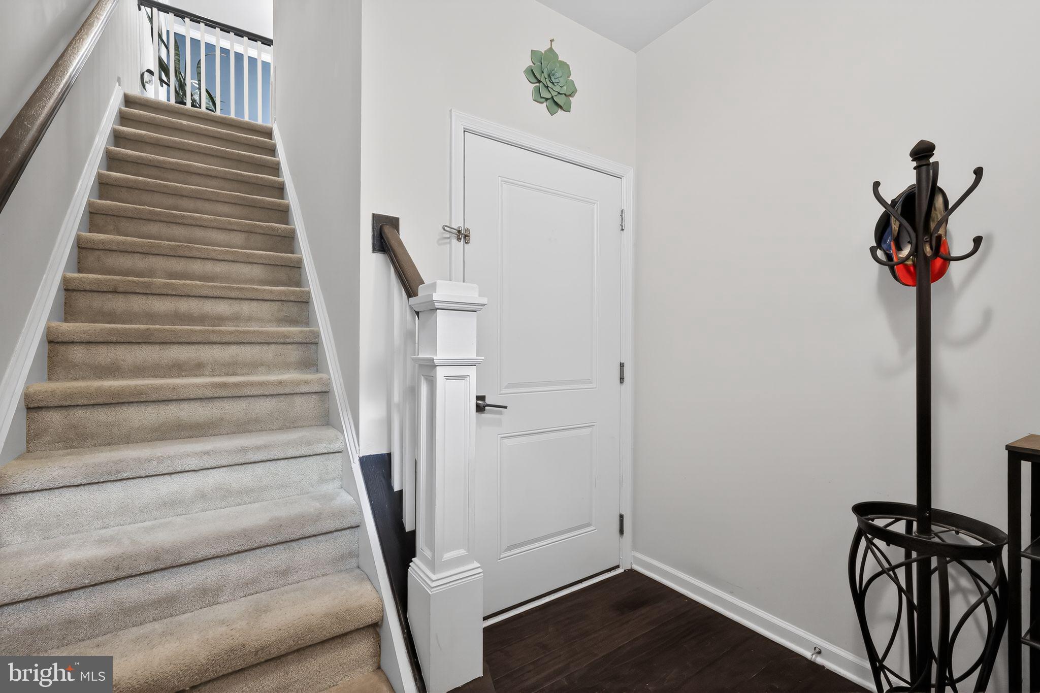 RIDGES AT LOUDOUN VALLEY - Residential