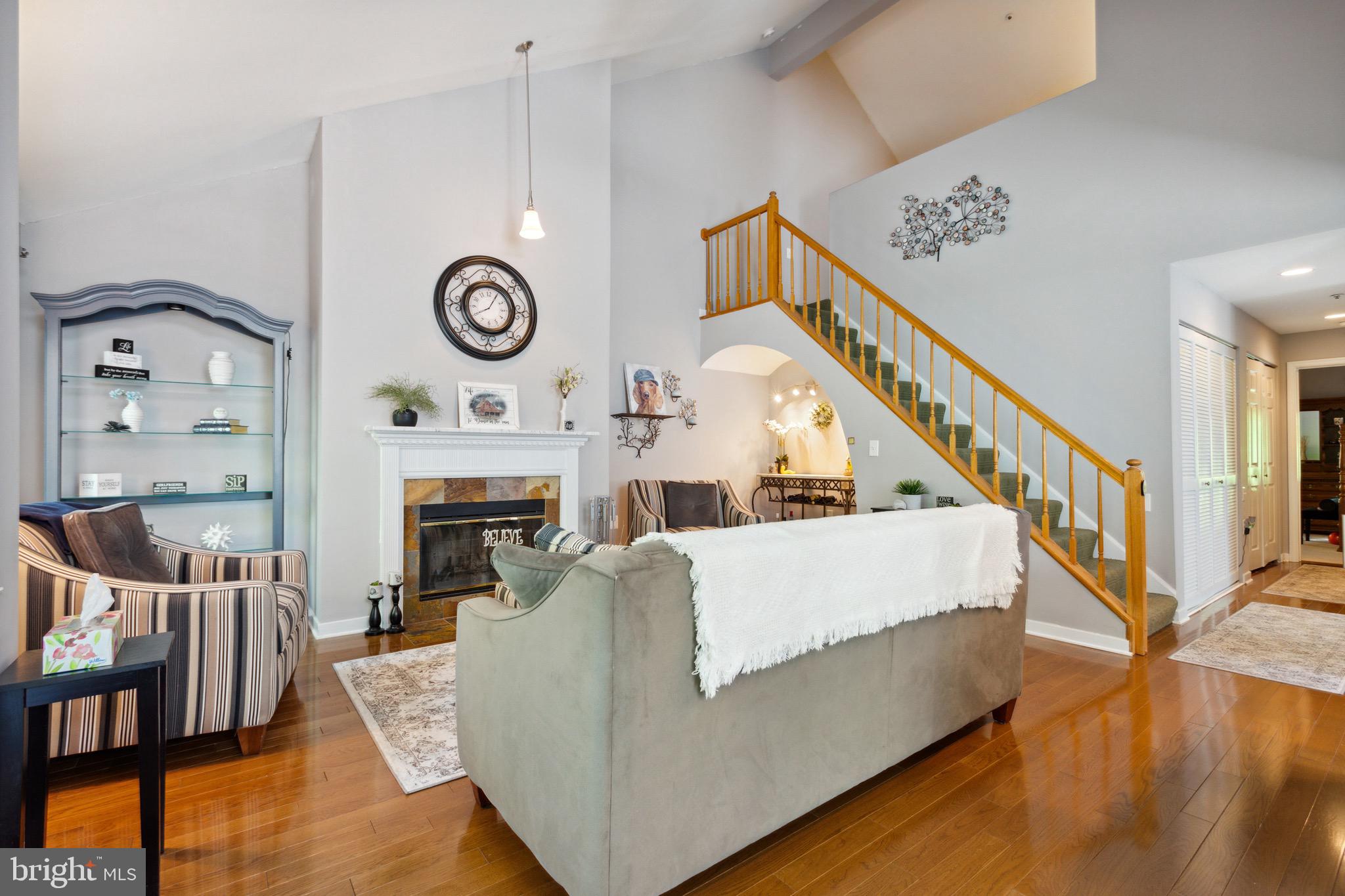 PARRS RIDGE - Residential