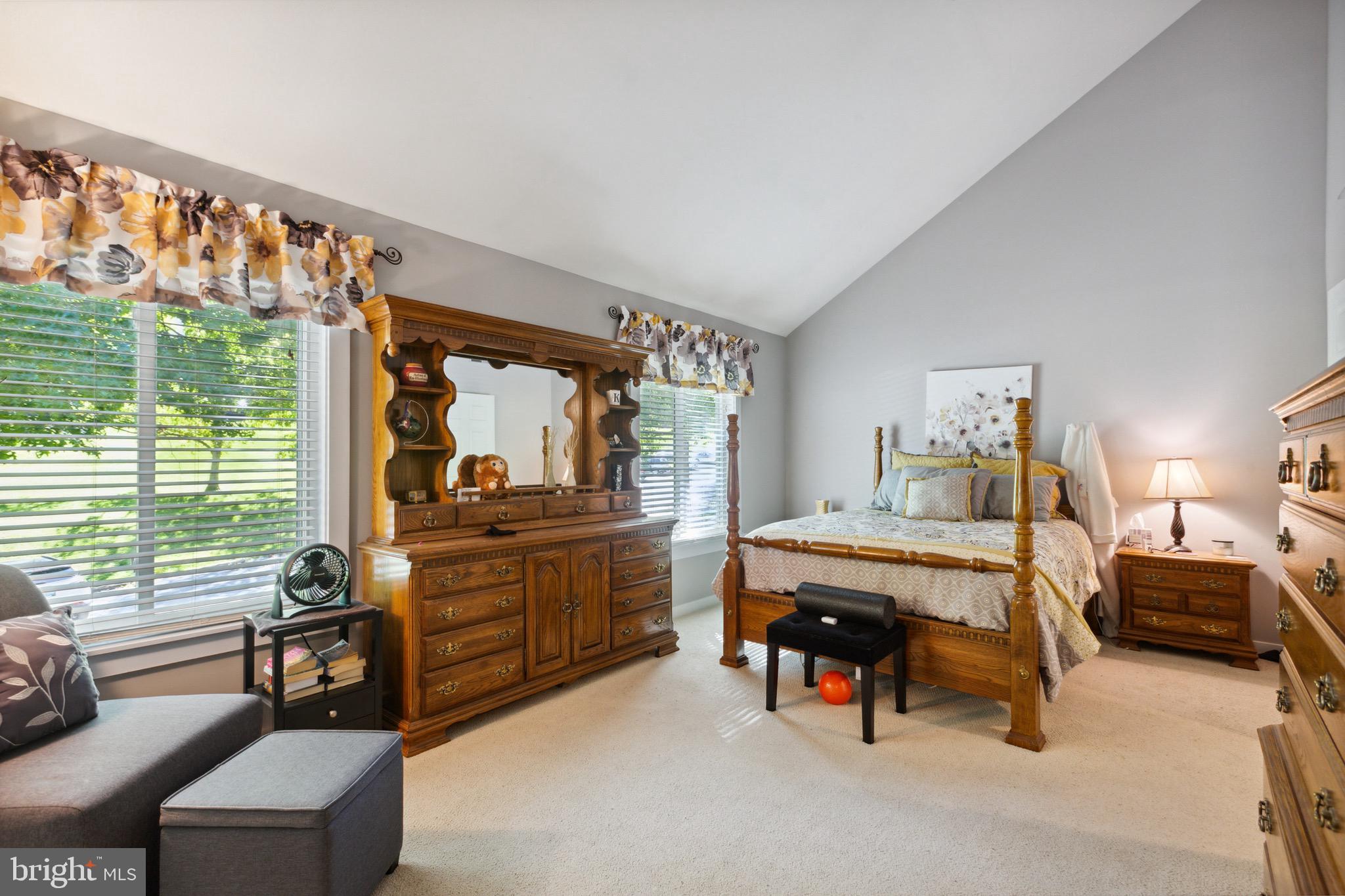 PARRS RIDGE - Residential