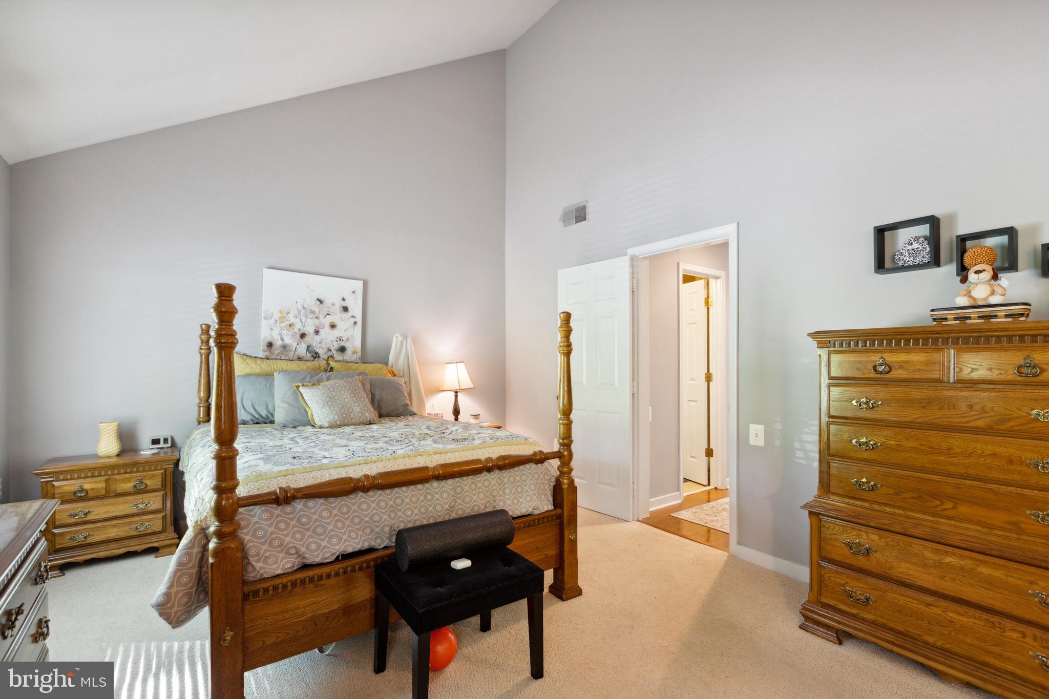 PARRS RIDGE - Residential