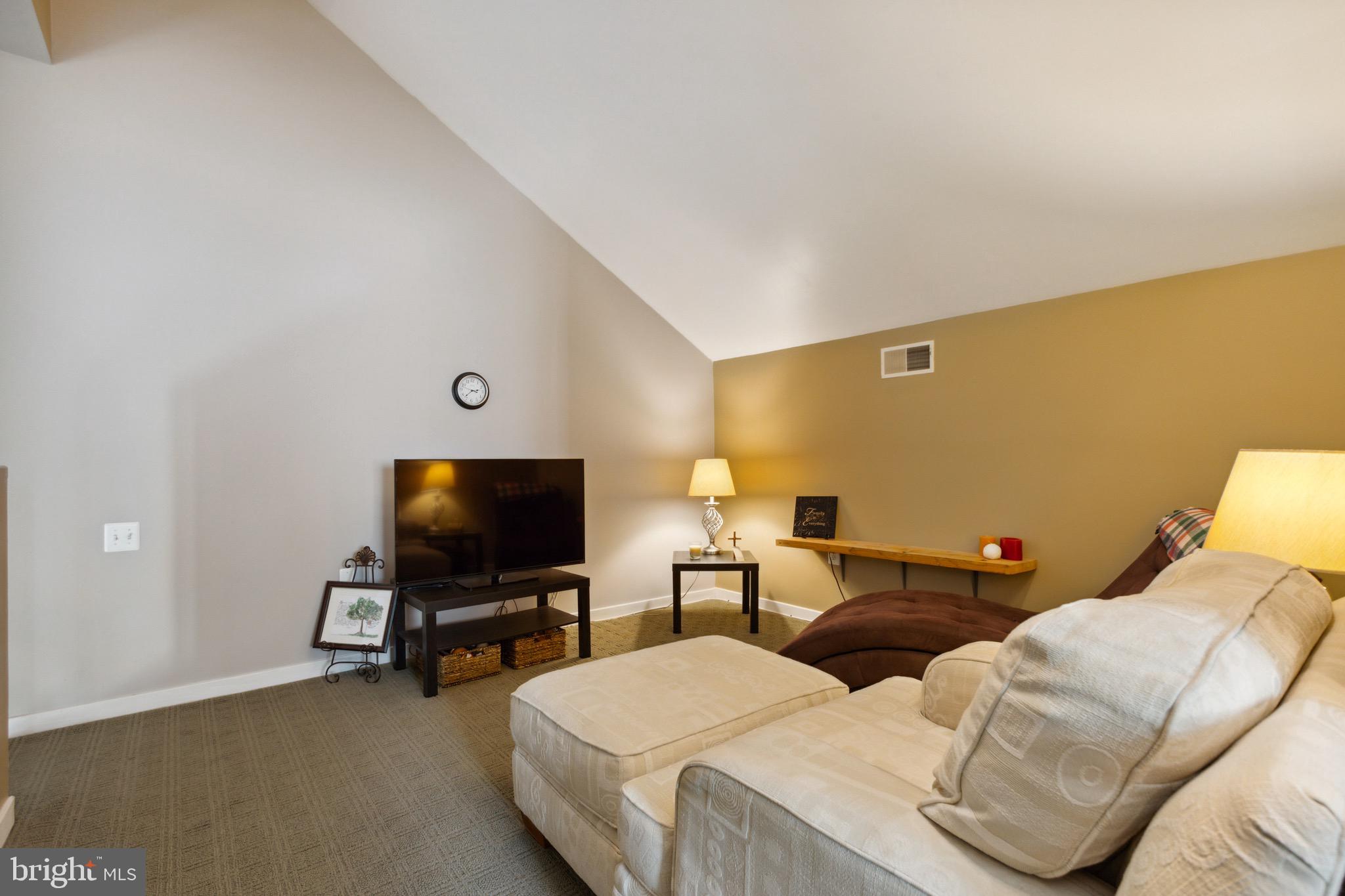 PARRS RIDGE - Residential