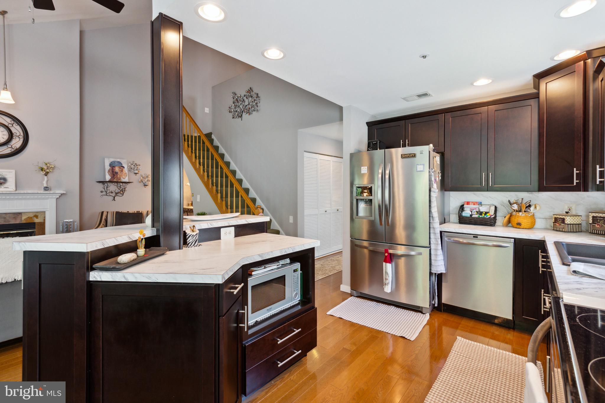 PARRS RIDGE - Residential