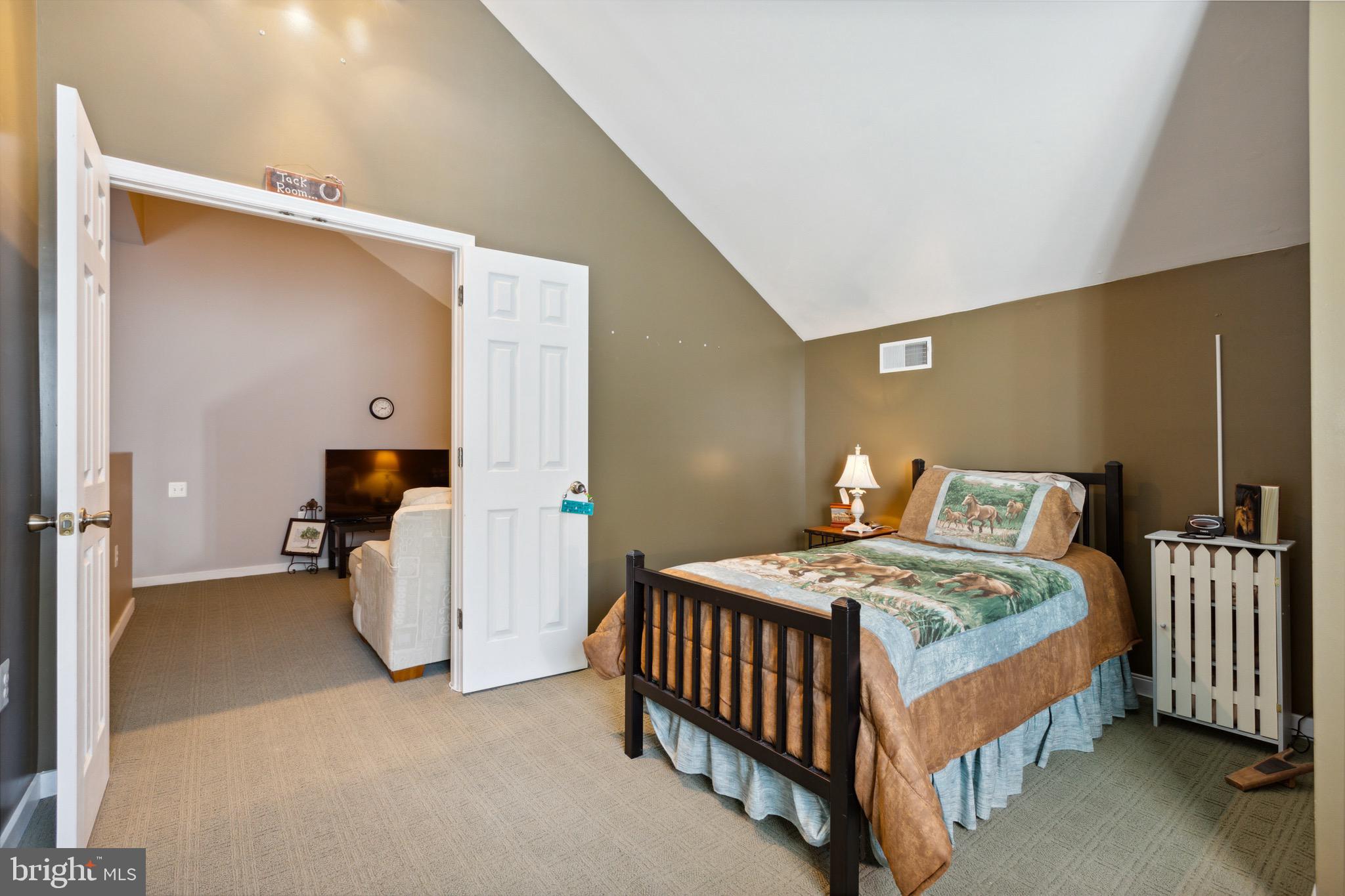 PARRS RIDGE - Residential