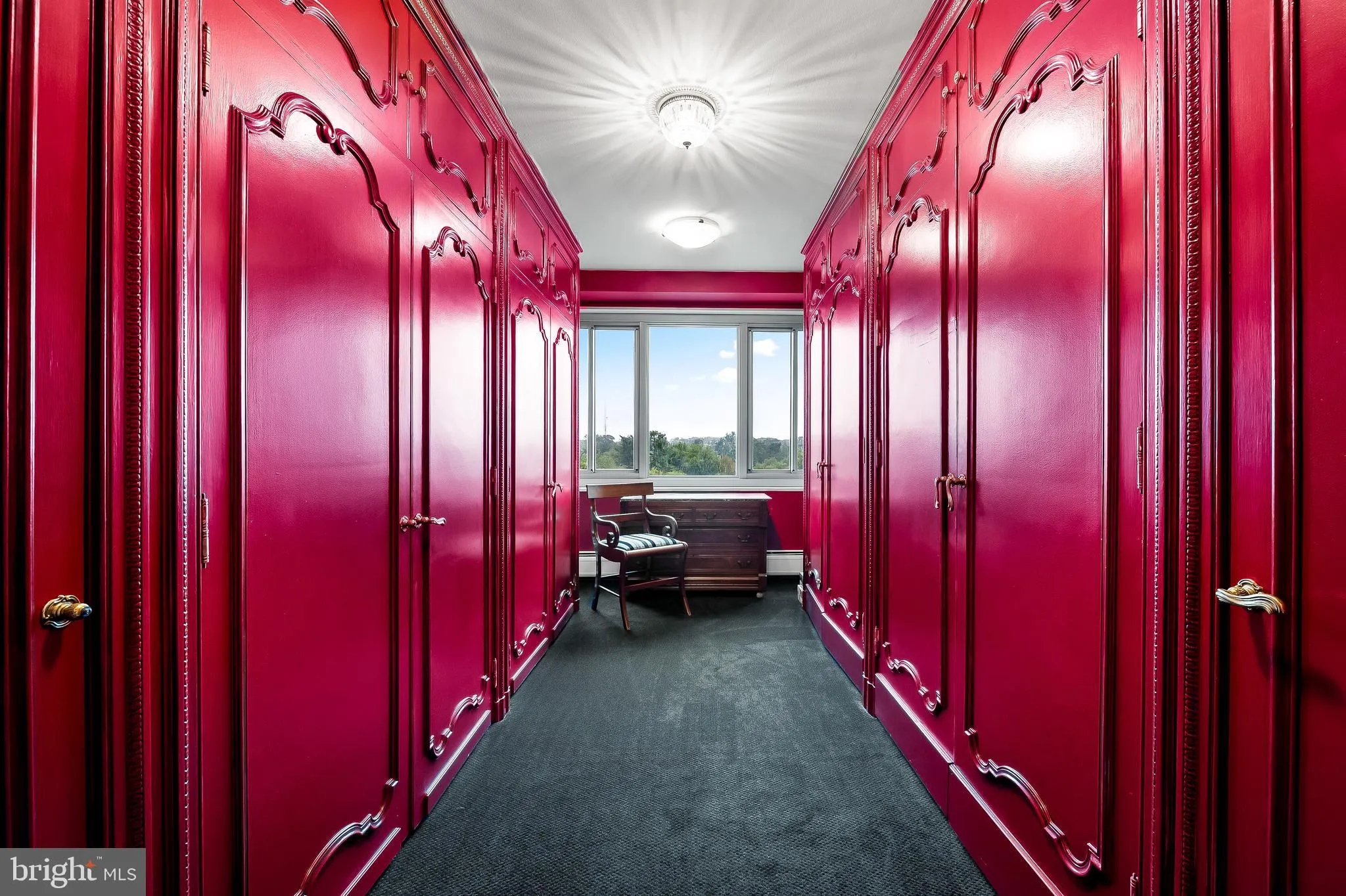 Pikesville, Maryland 21208, United States, 2 Bedrooms Bedrooms, ,3 BathroomsBathrooms,Residential,Active,41439