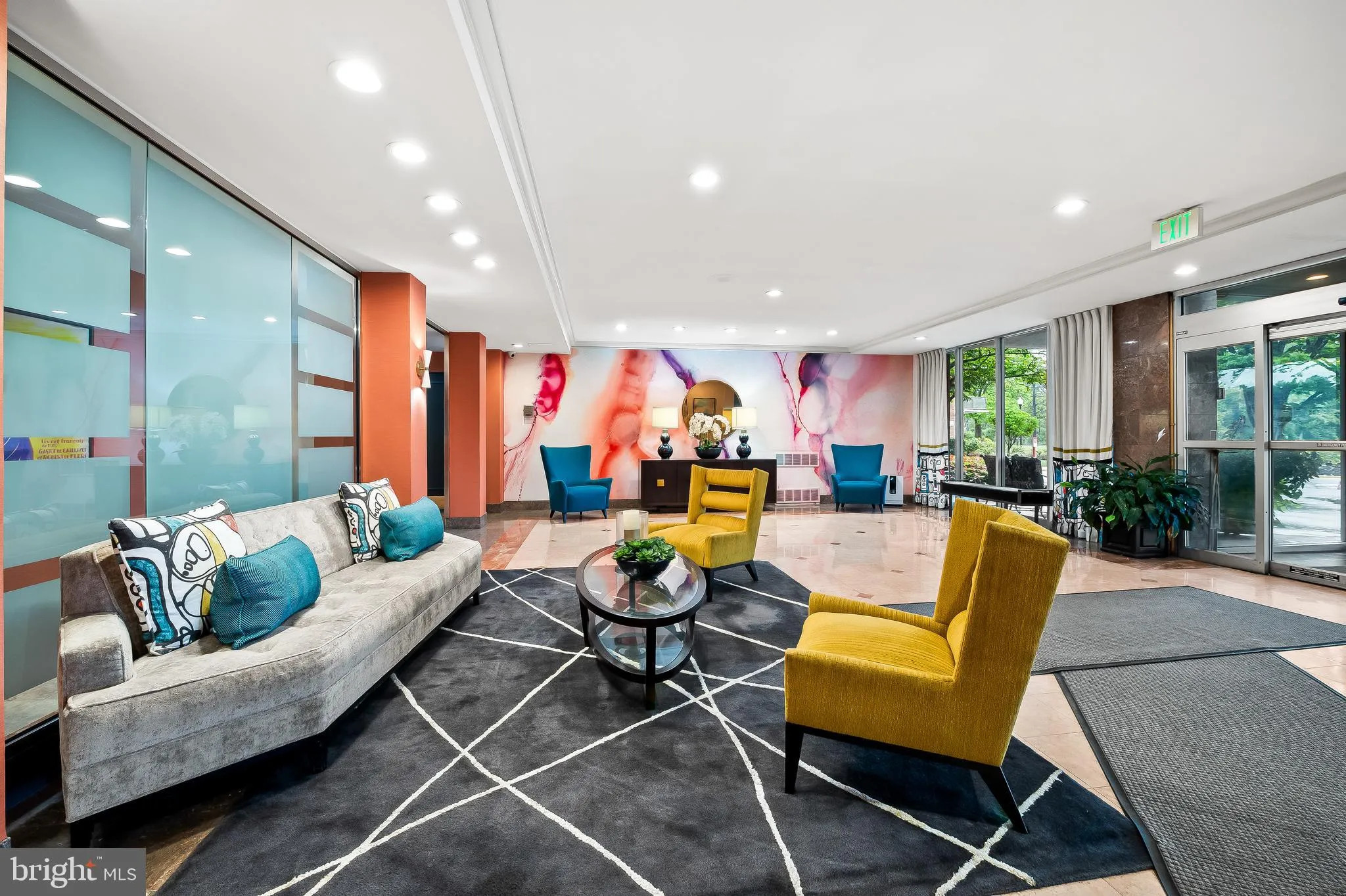 Pikesville, Maryland 21208, United States, 2 Bedrooms Bedrooms, ,3 BathroomsBathrooms,Residential,Active,41439