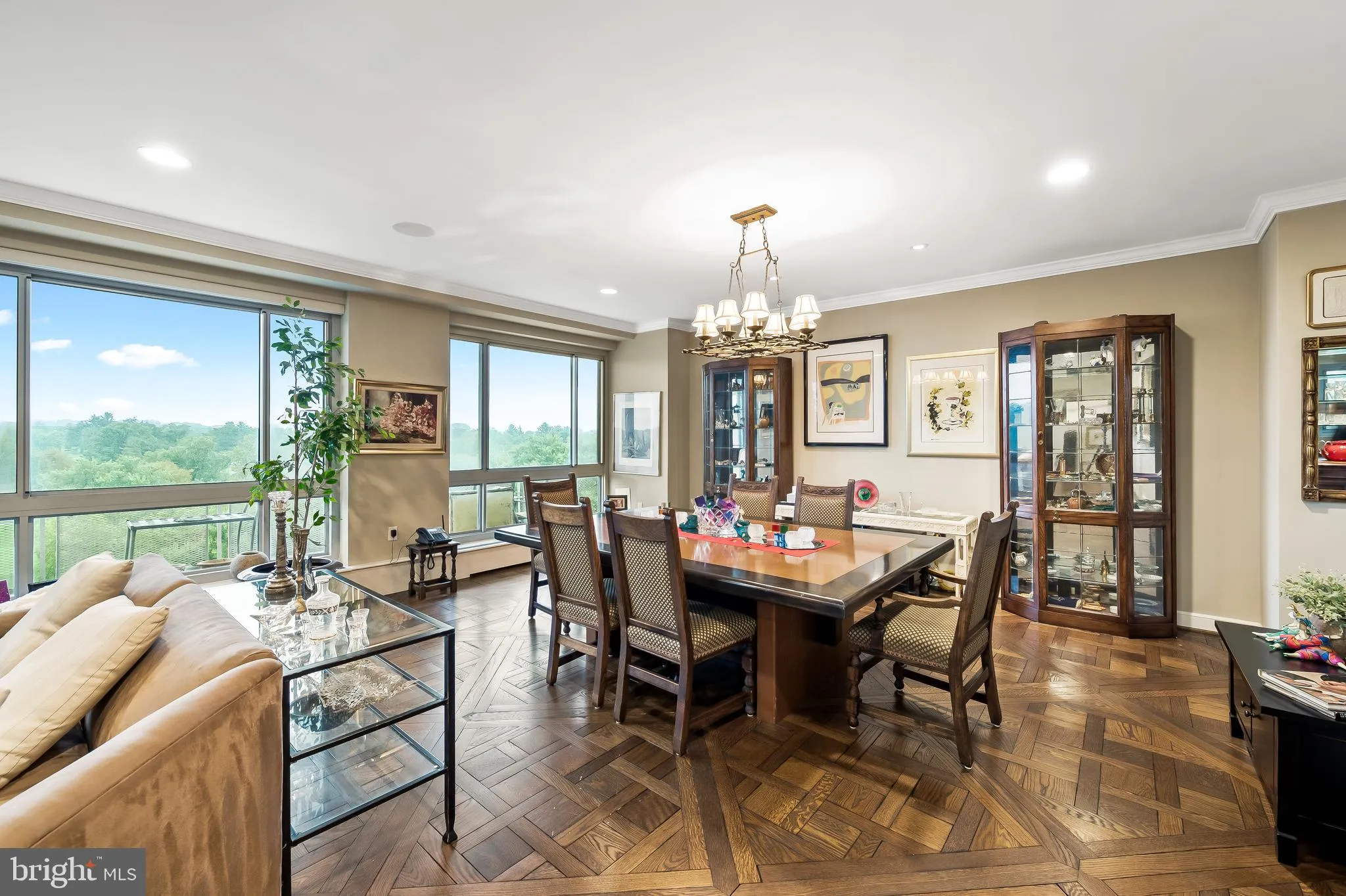 Pikesville, Maryland 21208, United States, 2 Bedrooms Bedrooms, ,3 BathroomsBathrooms,Residential,Active,41439