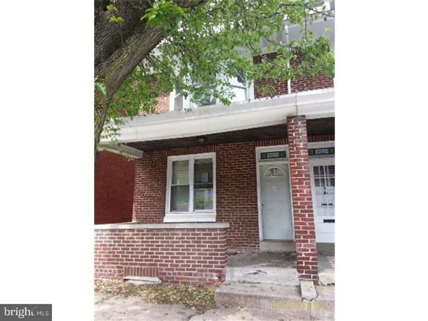 What an excellent opportunity!  Generous room sizes, lovely front porch and so much more await you in this well priced home.  Property being sold as-is, no SDS, corporate addendums apply.  Buyer is responsible for any municipal inspections/repairs as required.  Call today for your personal tour.