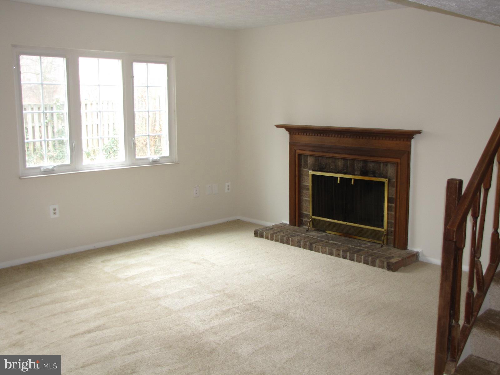 LITTLE ROCKY RUN - Residential Lease